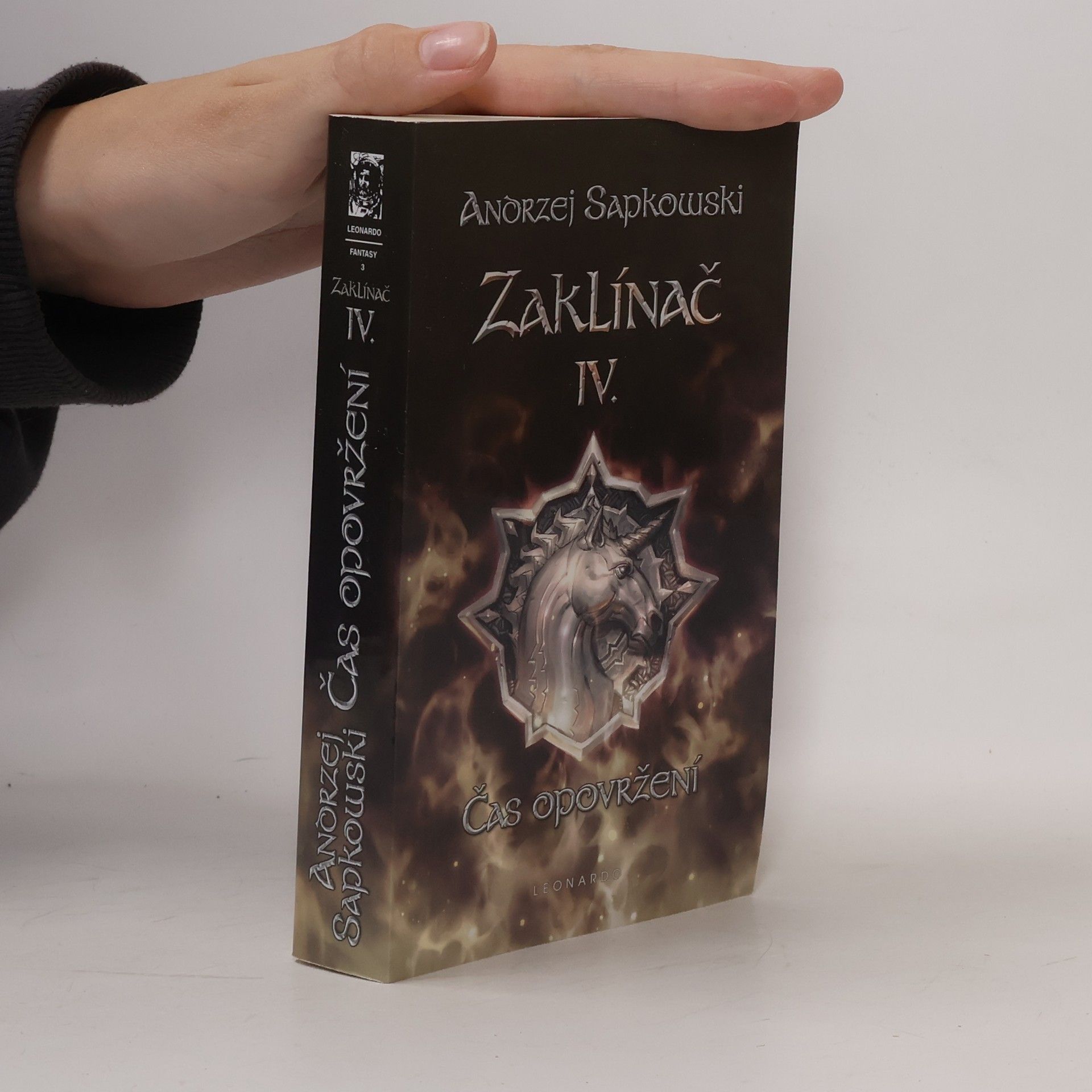 Andrzej Sapkowski Zaklínač IV. Čas opovržení
