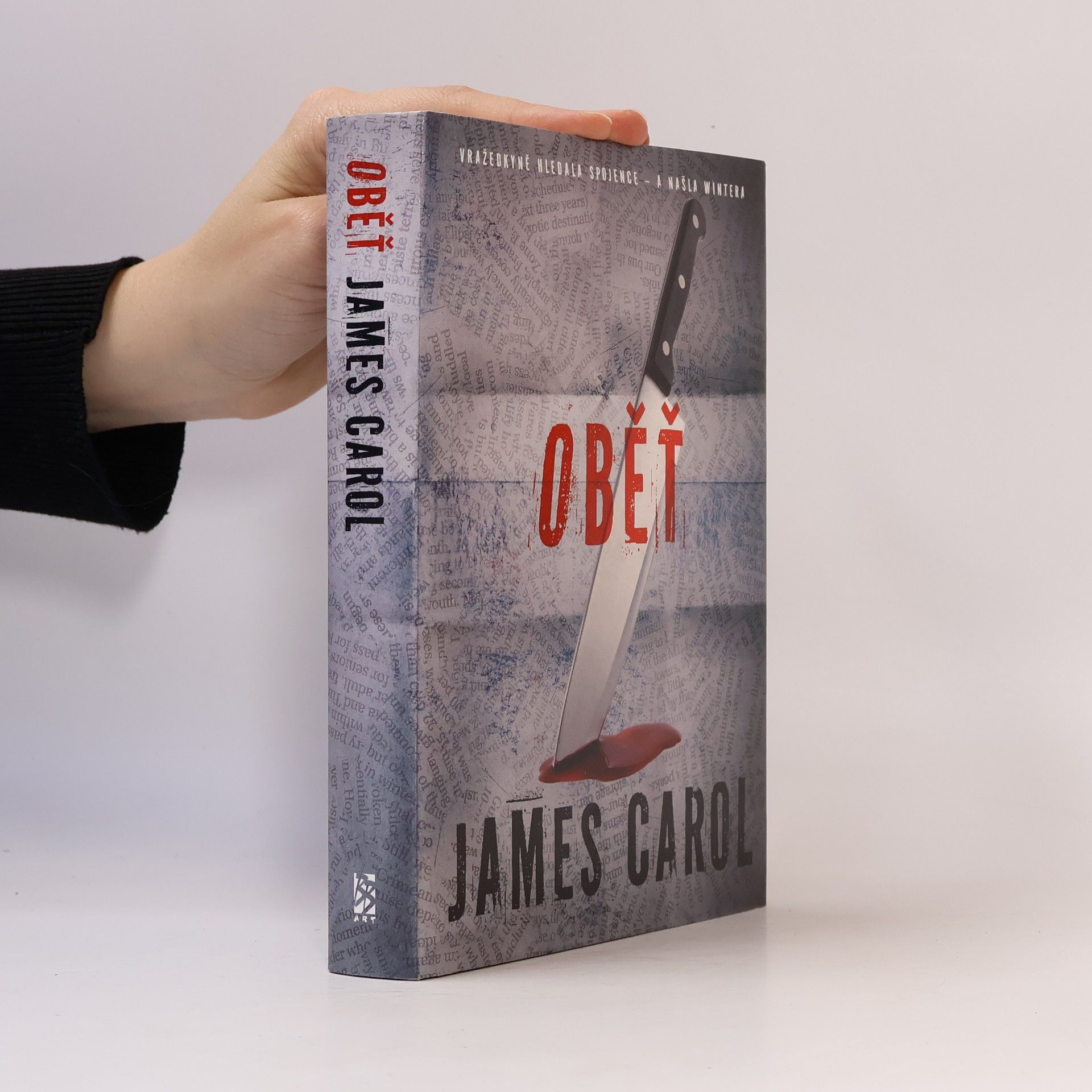 James Carol Oběť