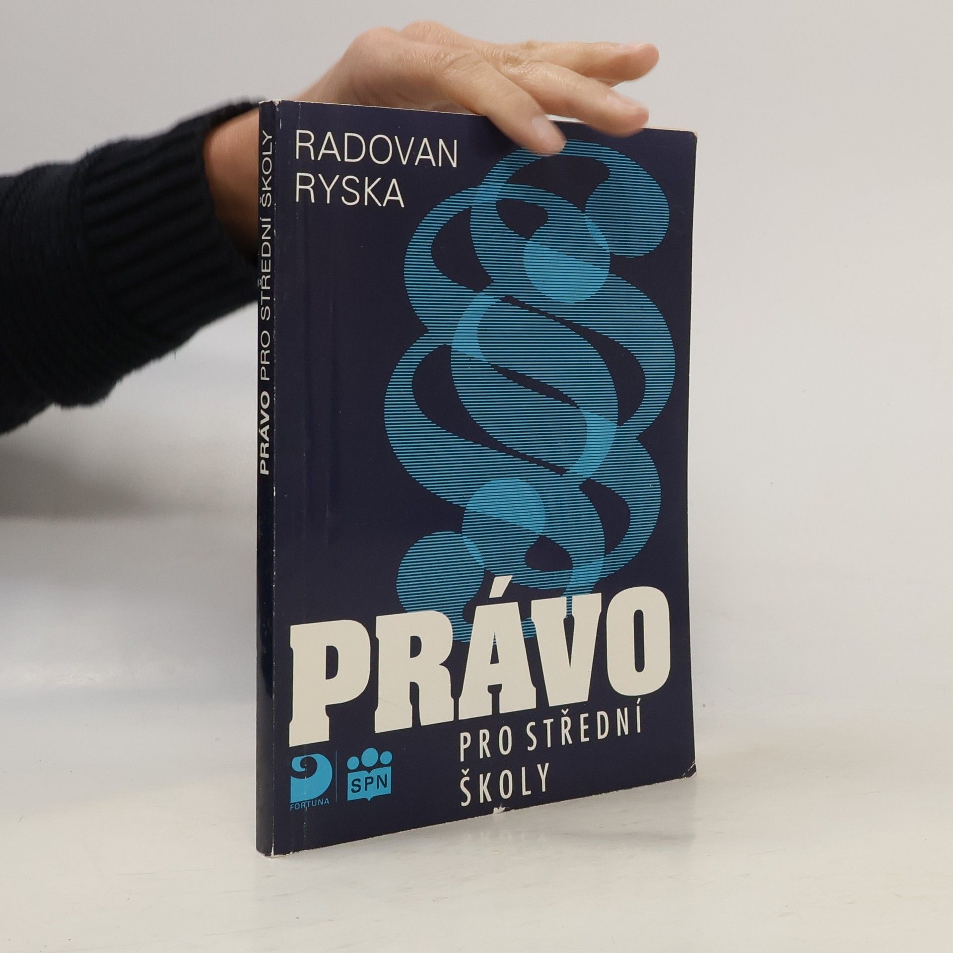 Radovan Ryska Právo pro střední školy