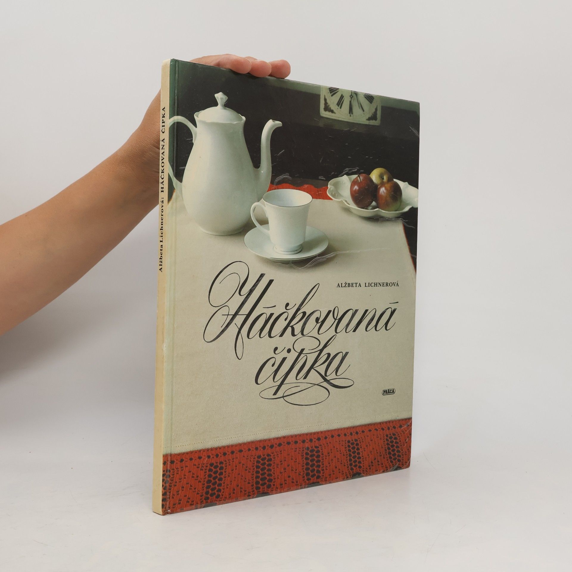 Alžbeta Lichnerová Háčkovaná čipka