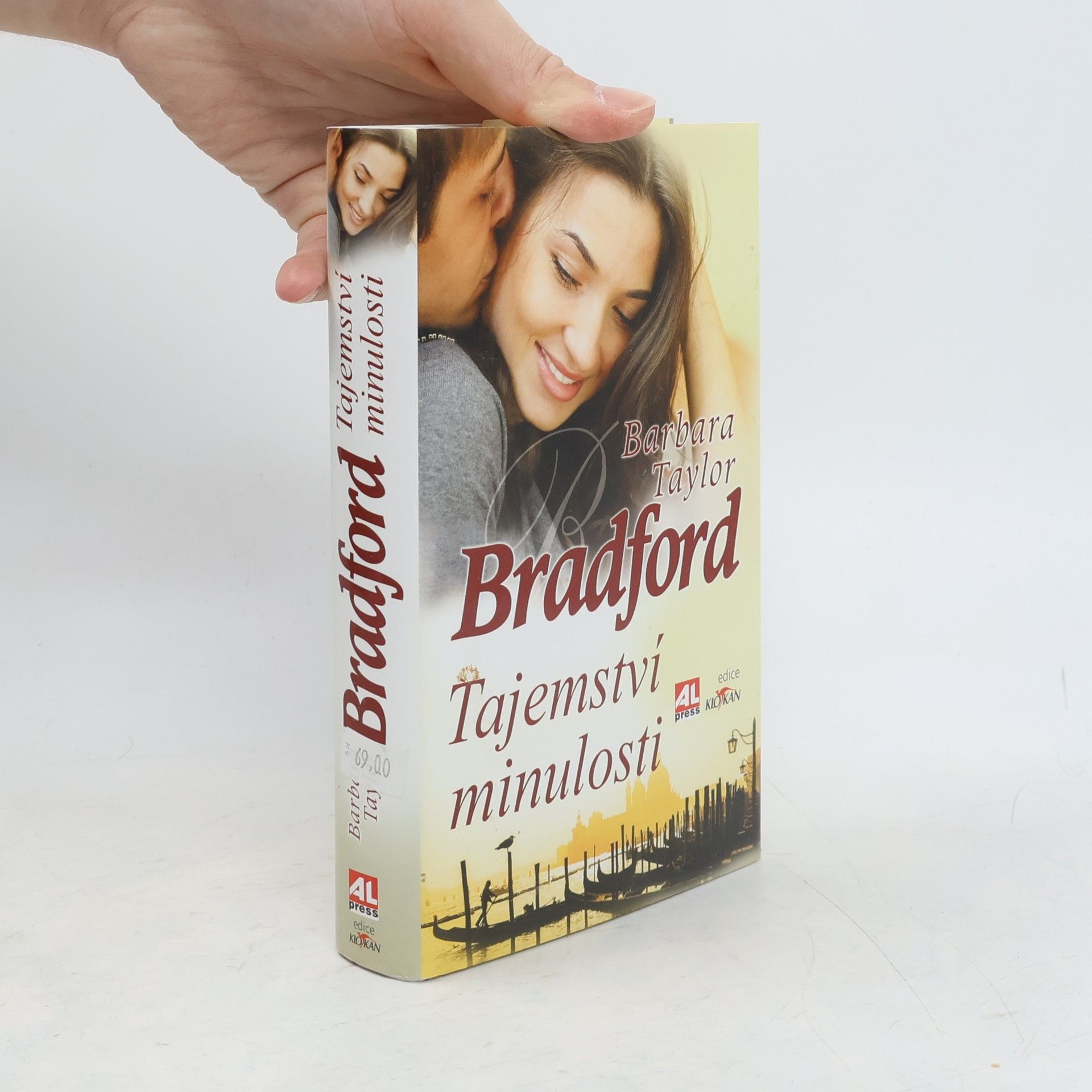 Barbara Taylor Bradford Tajemství minulosti