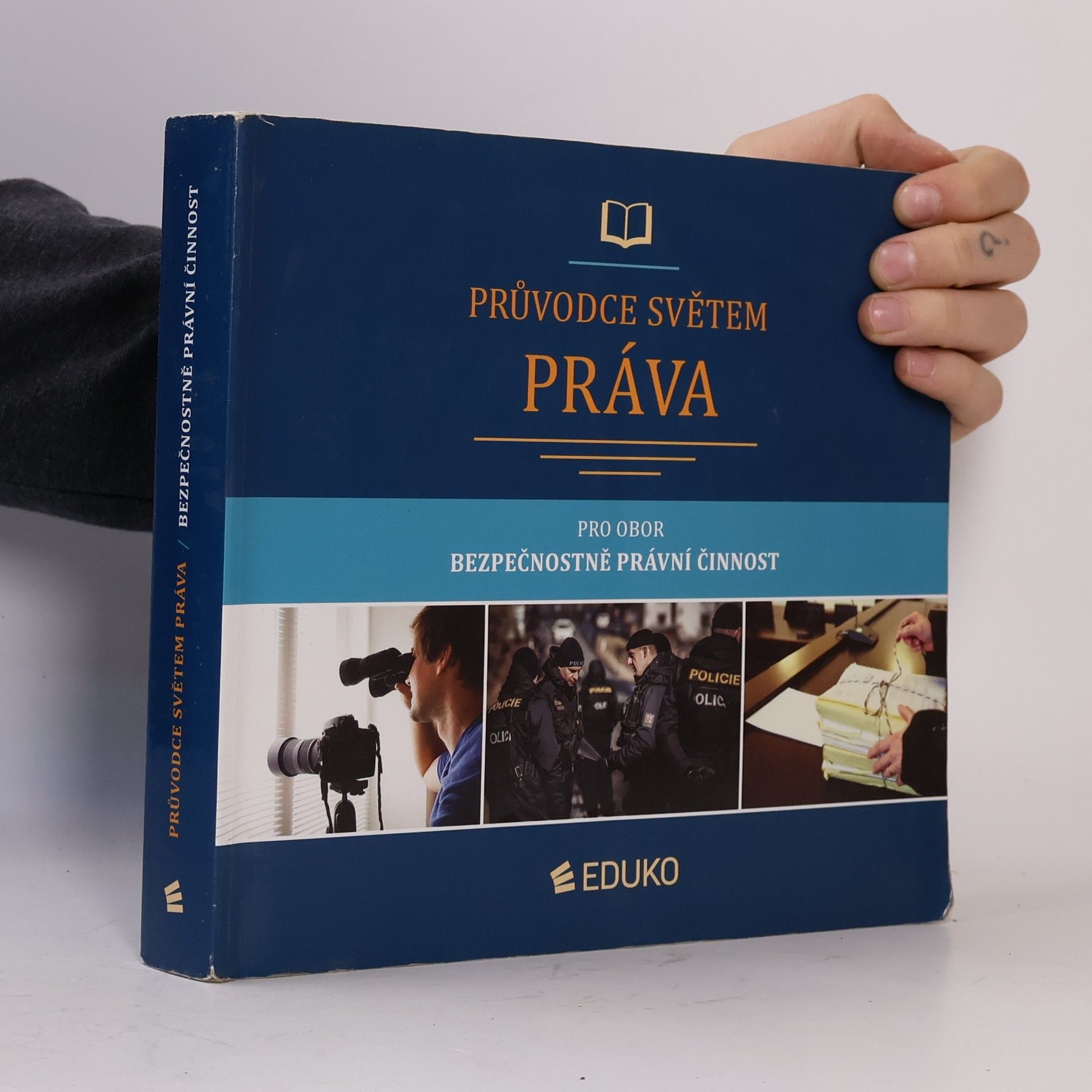 Karel Svoboda Průvodce světem práva