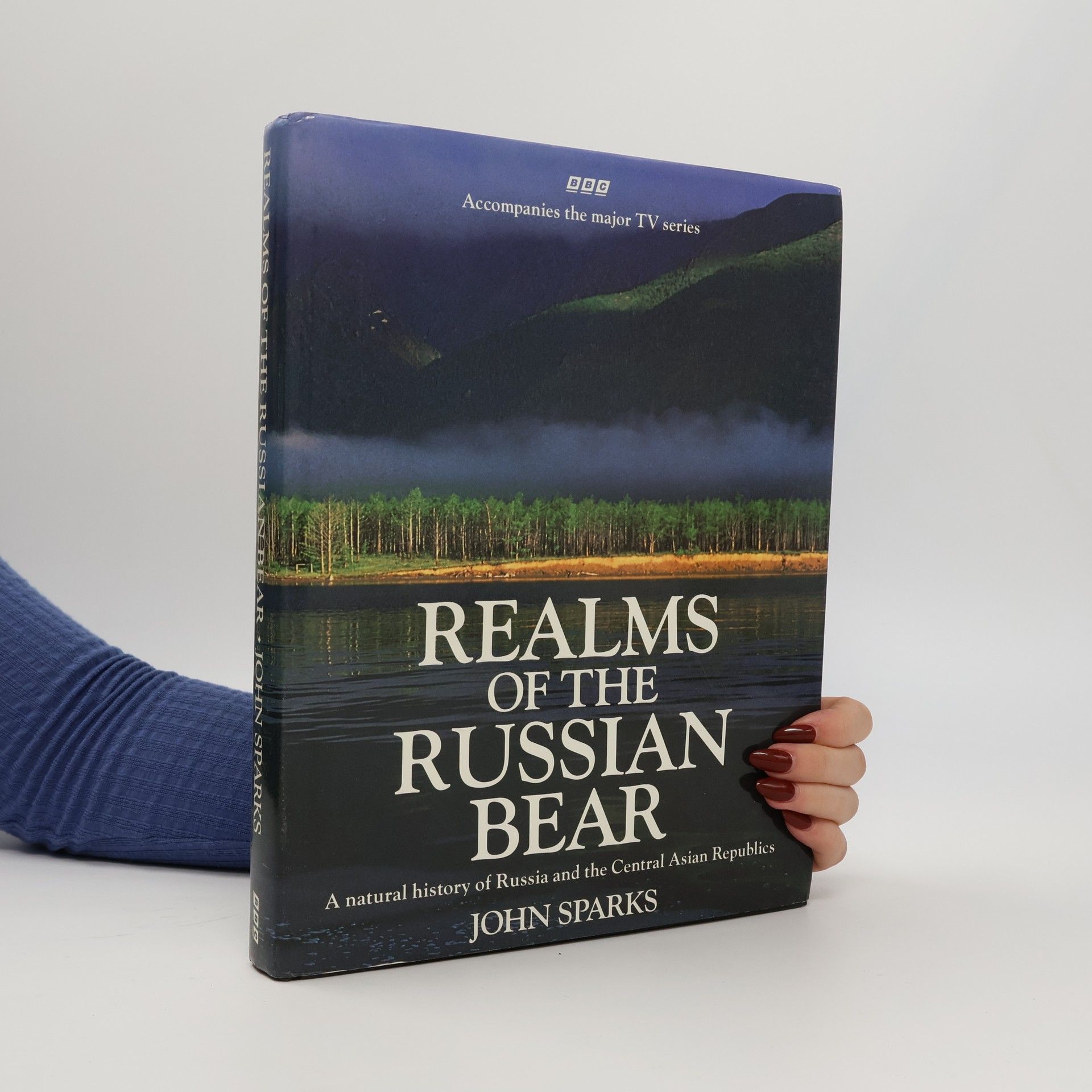 John Sparks Realms of the Russian Bear