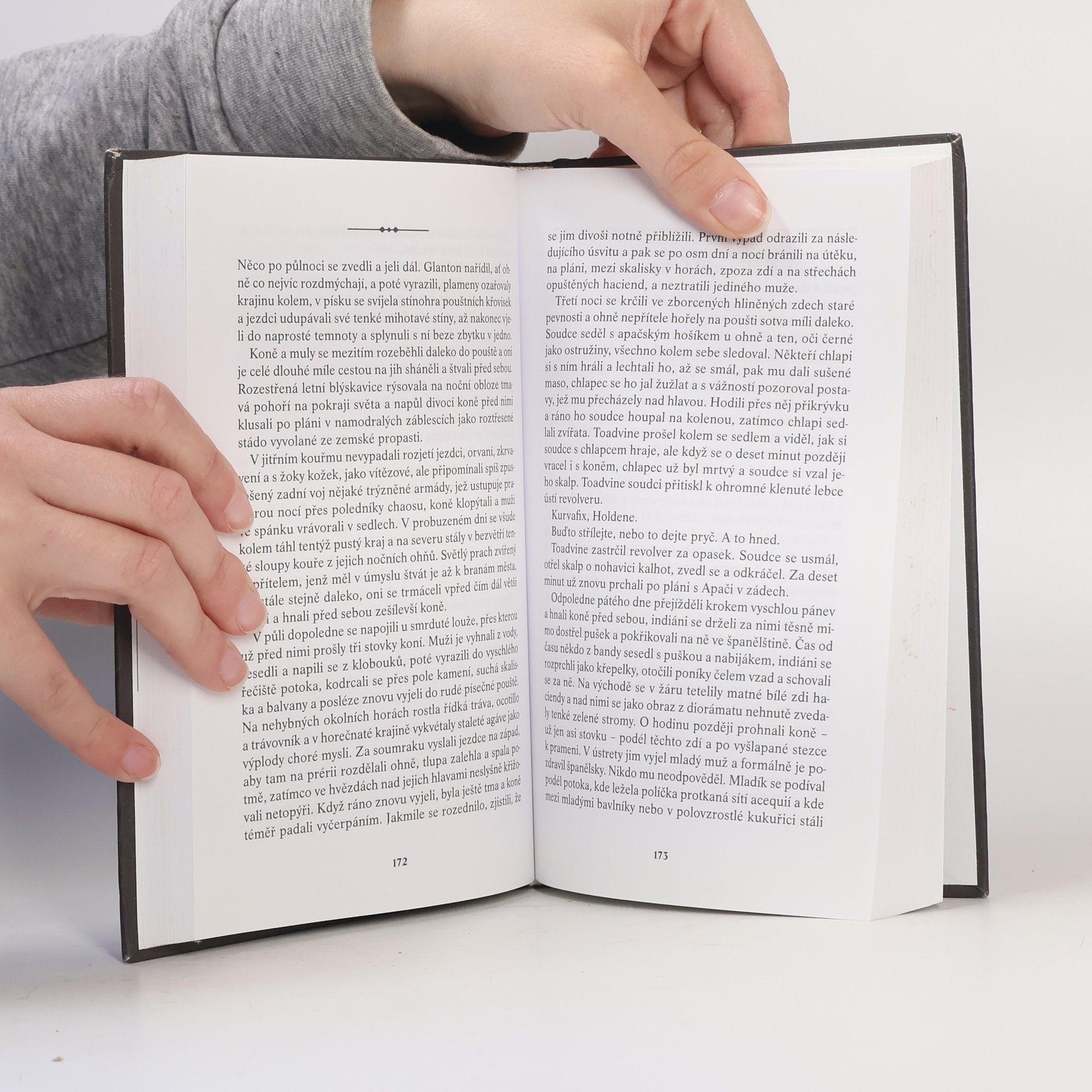 Cormac McCarthy Krvavý poledník aneb Večerní červánky na západě