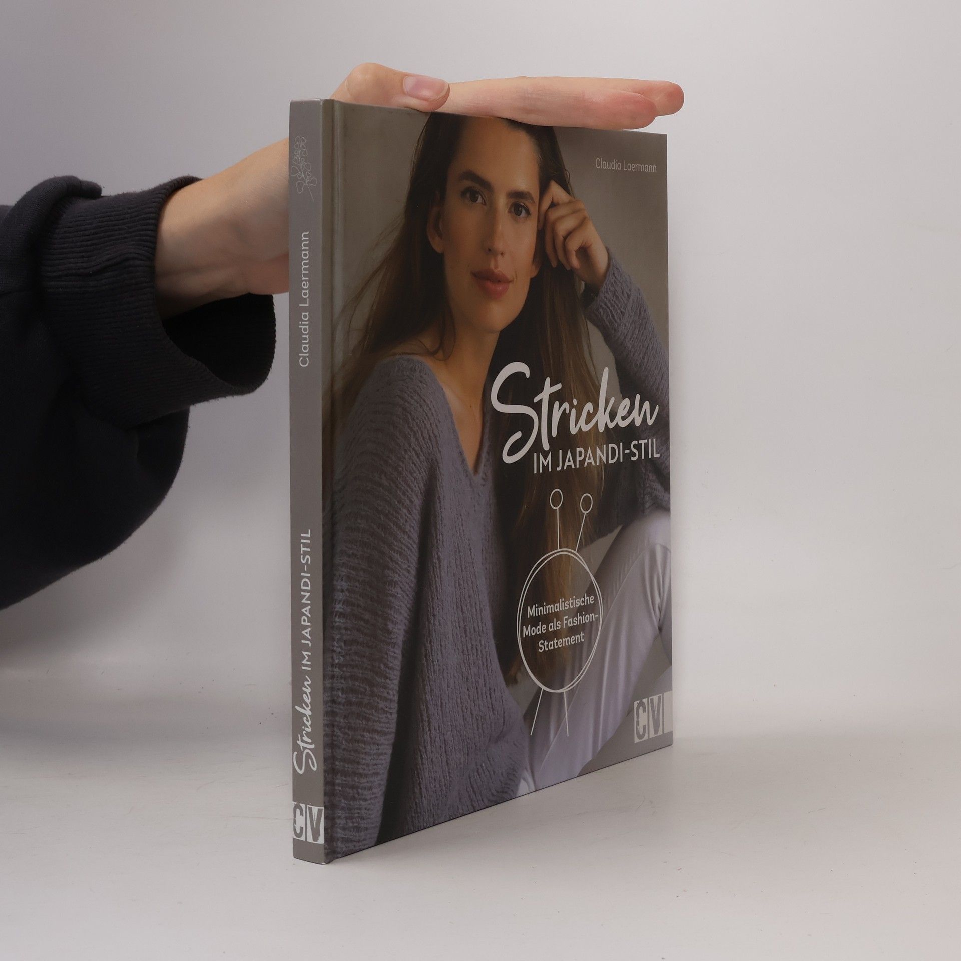 Claudia Laermann Stricken im Japandi-Stil