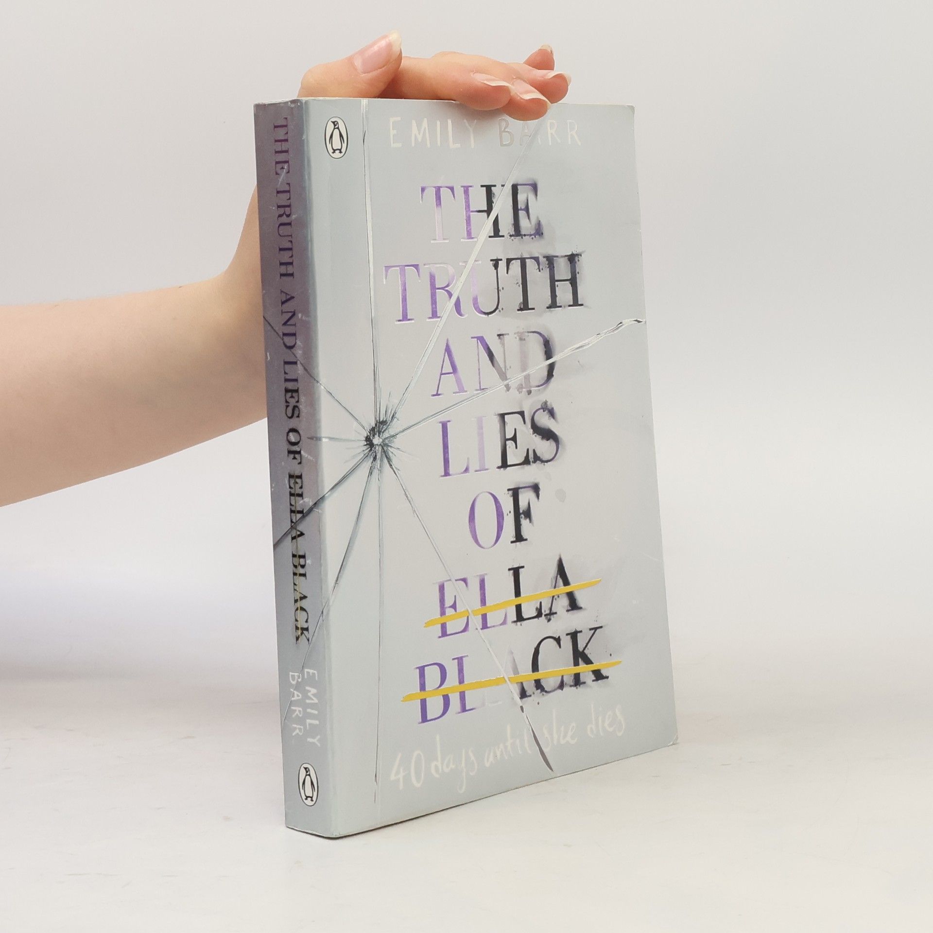 Emily Barr The Truth and Lies of Ella Black