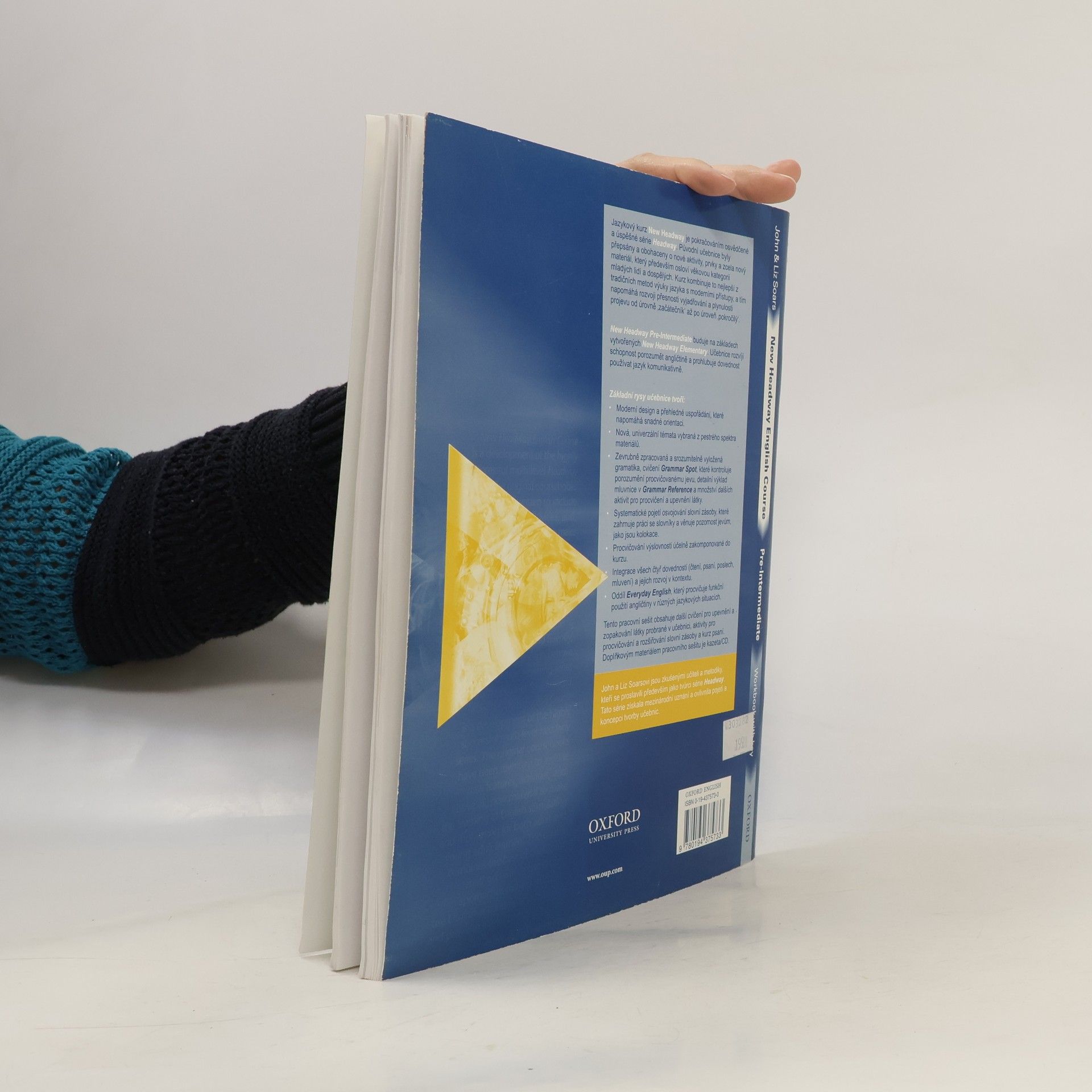 John Soars New Headway English course : pre-intermediate workbook with key