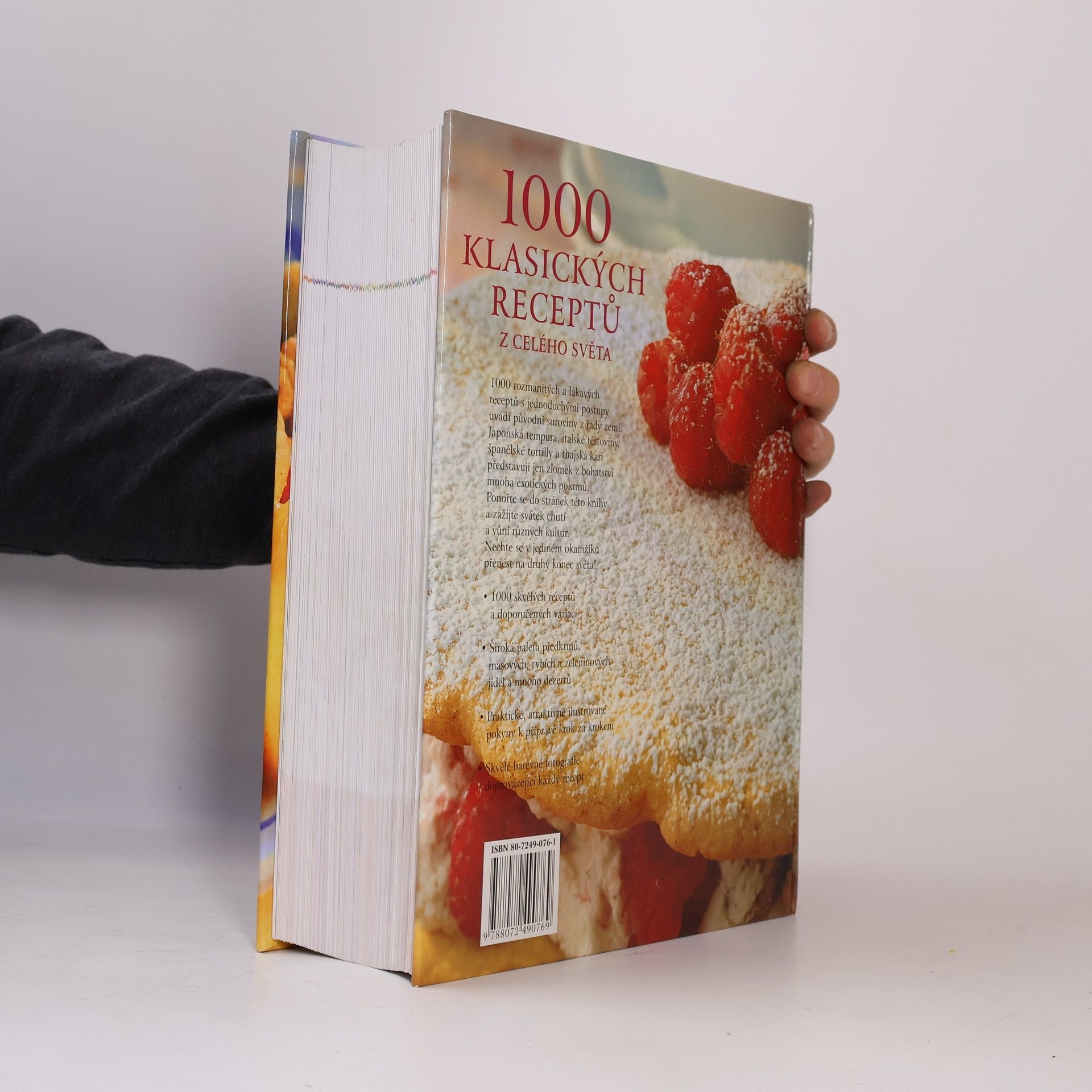 JoAnne Cox 1000 klasických receptů z celého světa