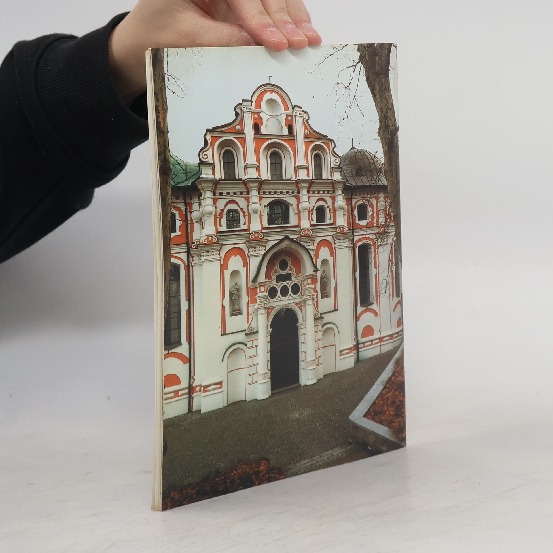 Reinhold M. Bodner Die Karlskirche in Volders