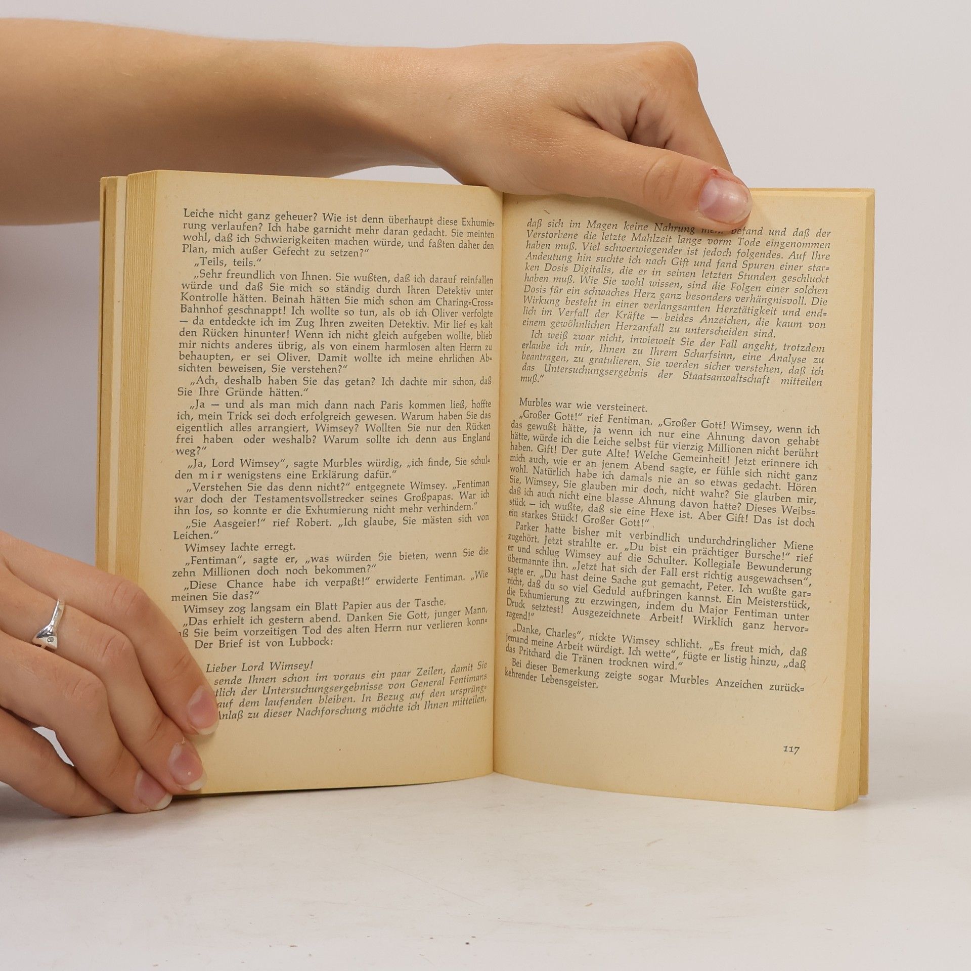 Dorothy L. Sayers Es geschah im Bellona-Club