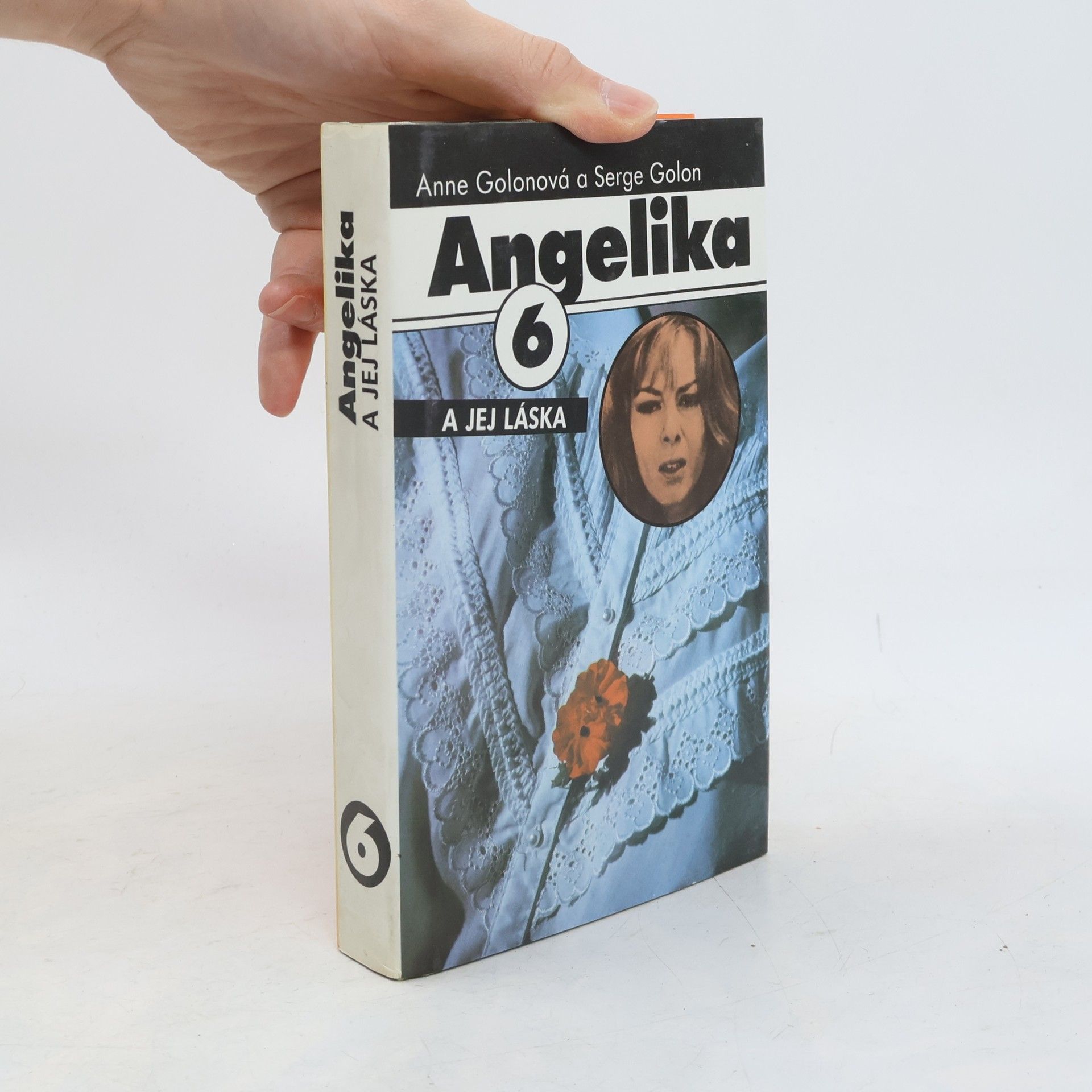 Anne Golon Angelika a jej láska 6