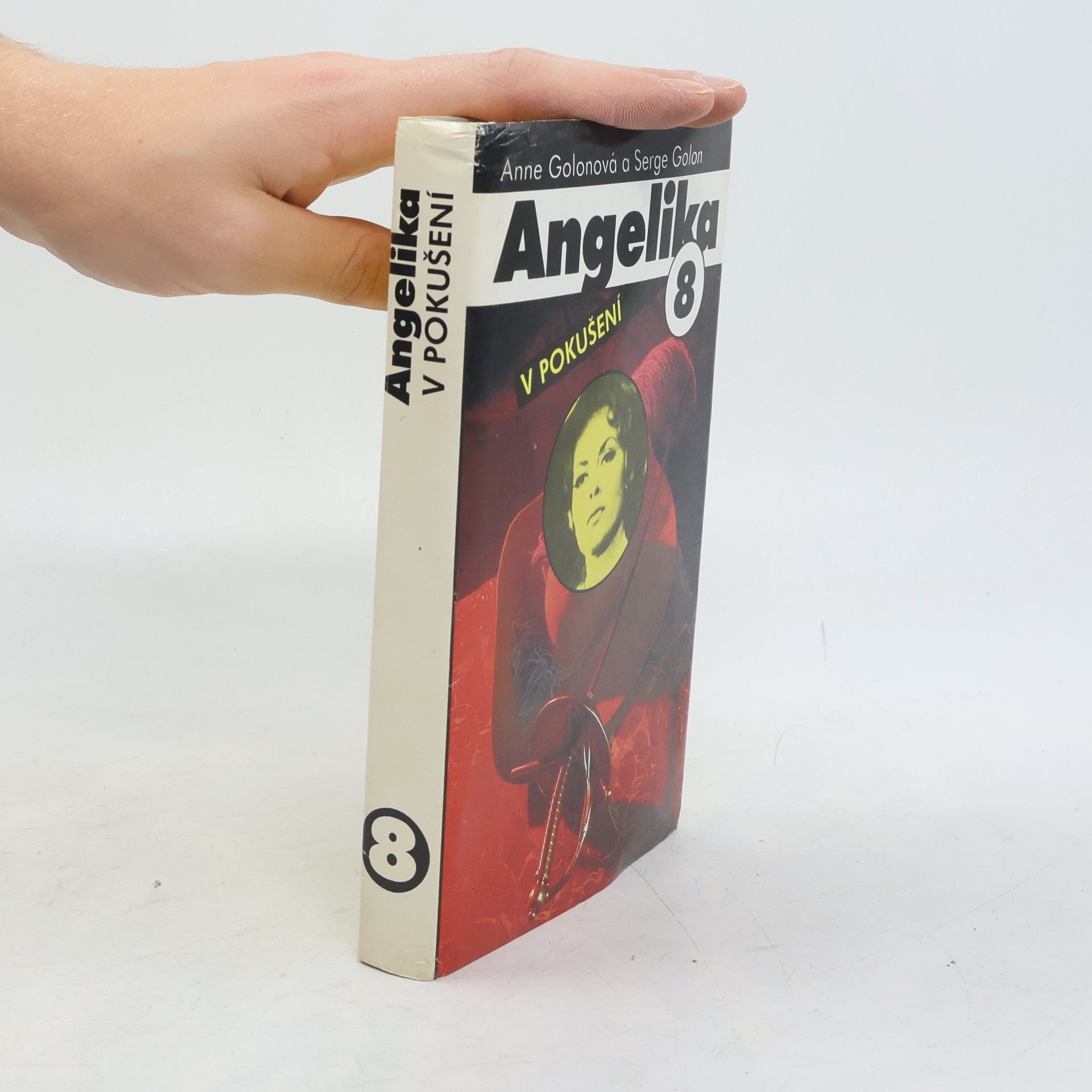 Anne Golon Angelika v pokušení