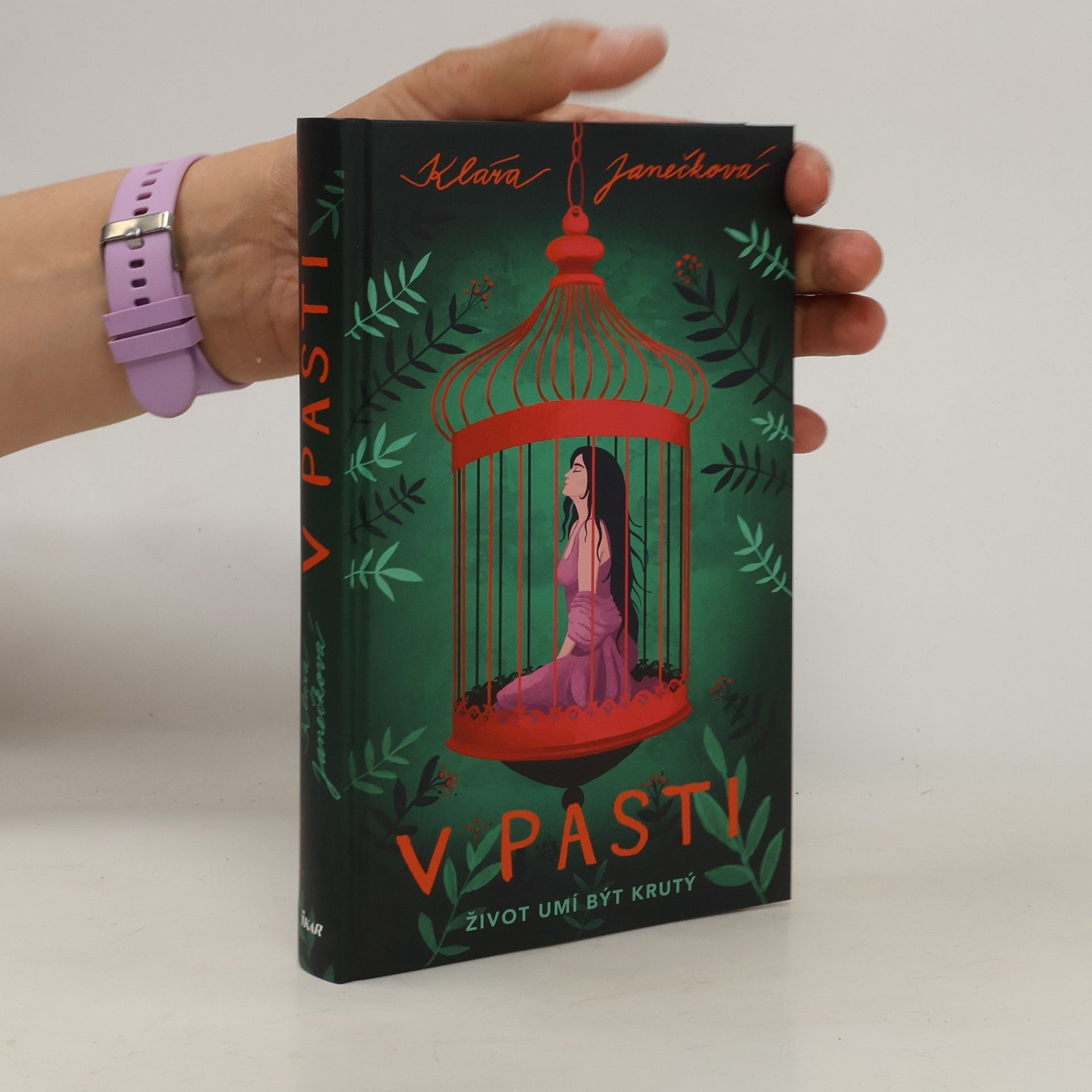 Klára Janečková V pasti