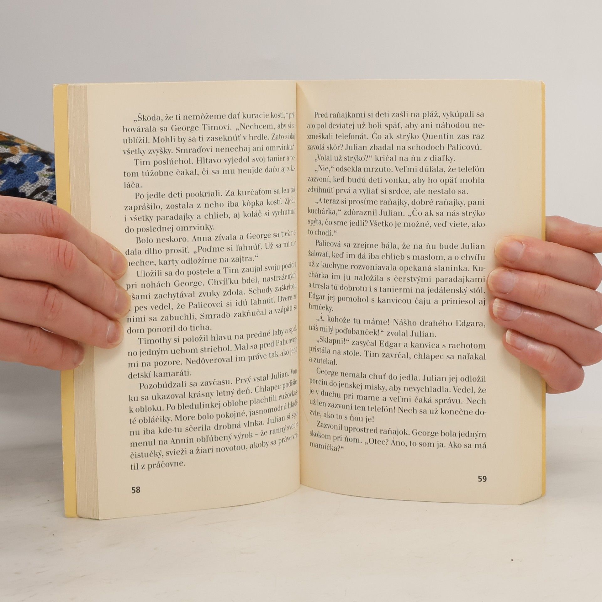 Enid Blyton Slávna 5 na úteku