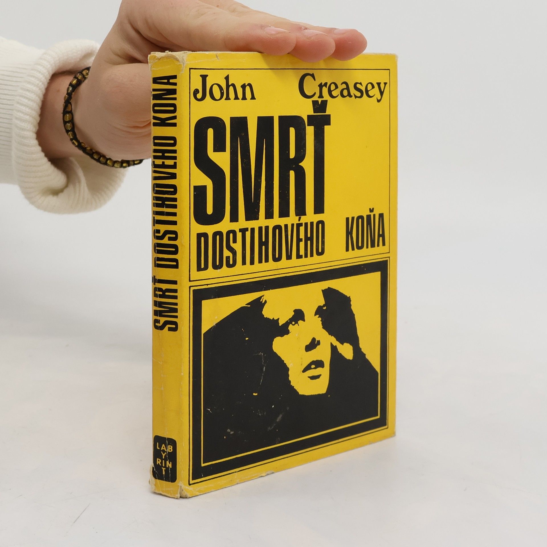 John Creasy Smrť dostihového koňa