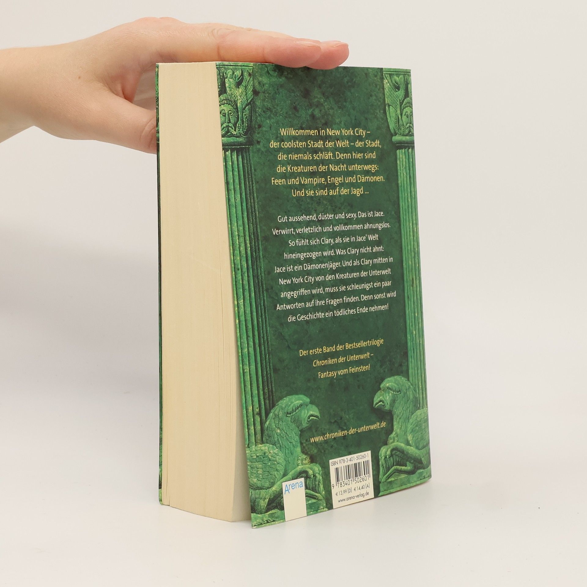 Cassandra Clare City of Bones