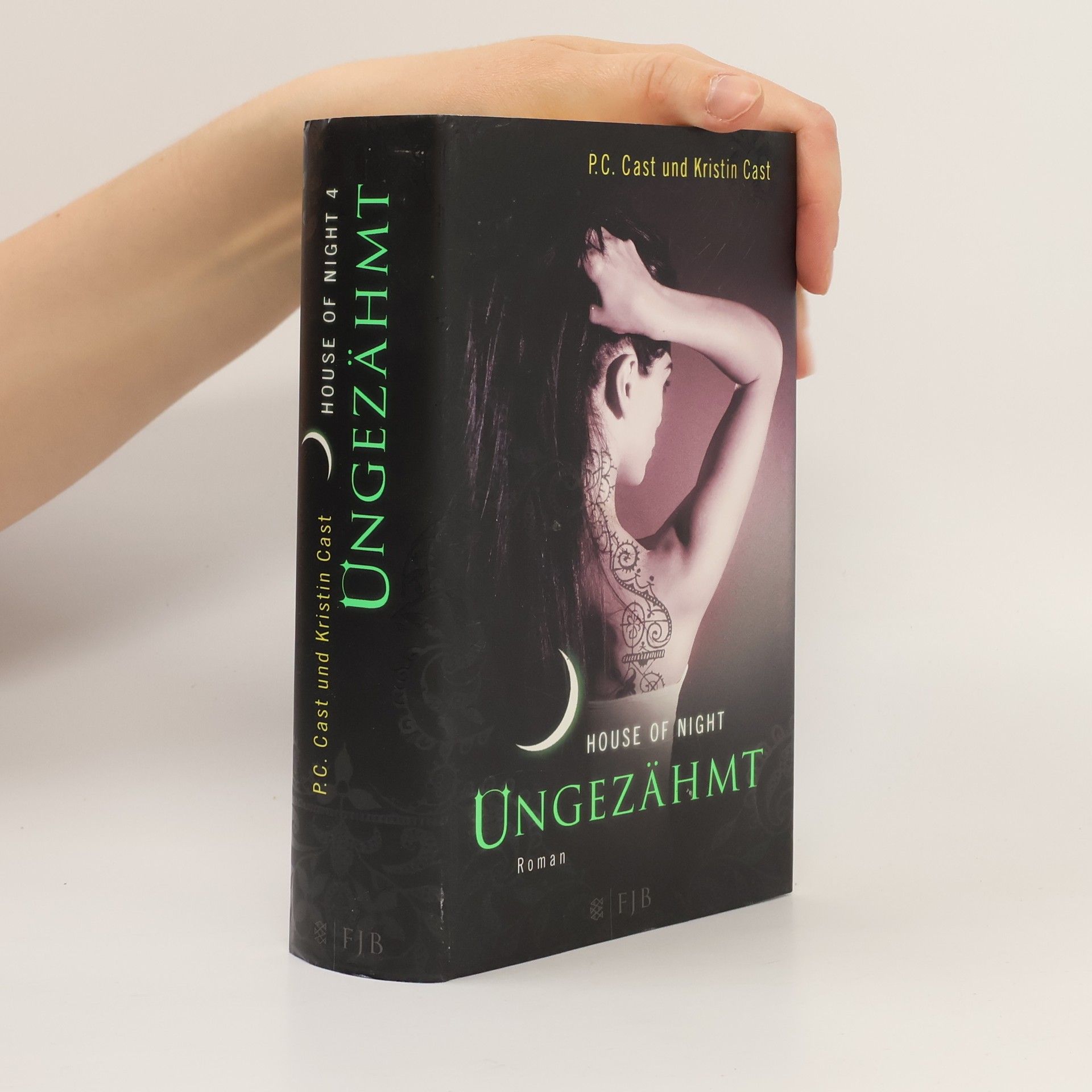 Phyllis Christine Cast House of Night 4. Ungezähmt