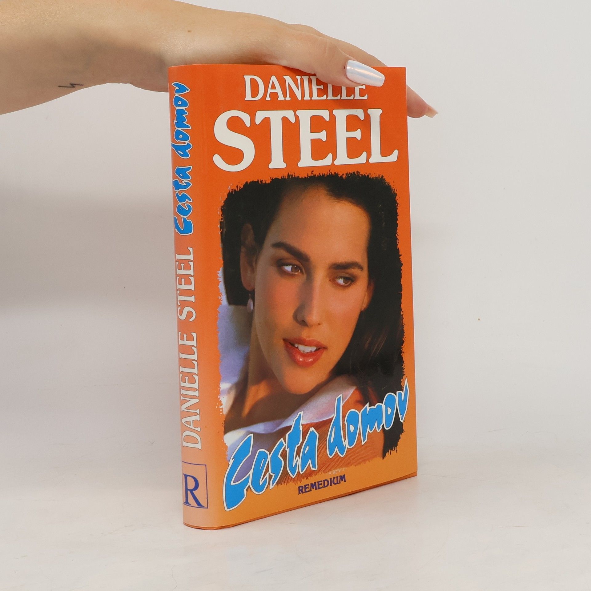 Danielle Steel Cesta domov