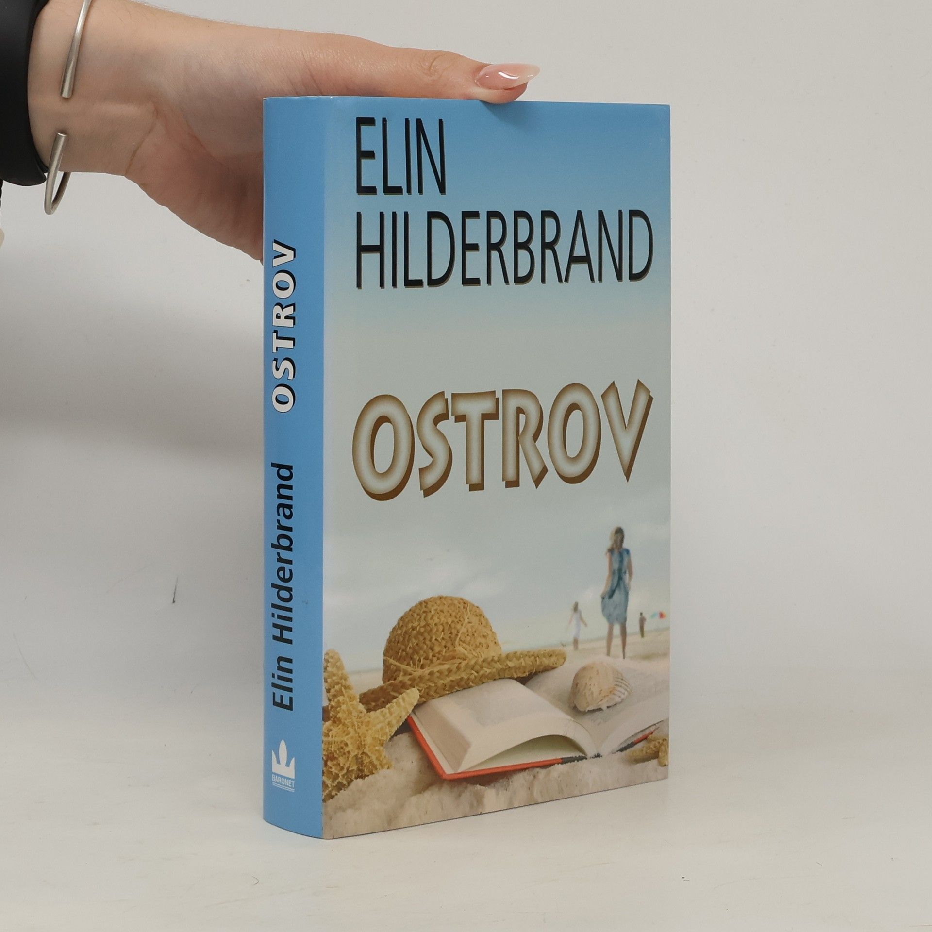 Elin Hilderbrand Ostrov