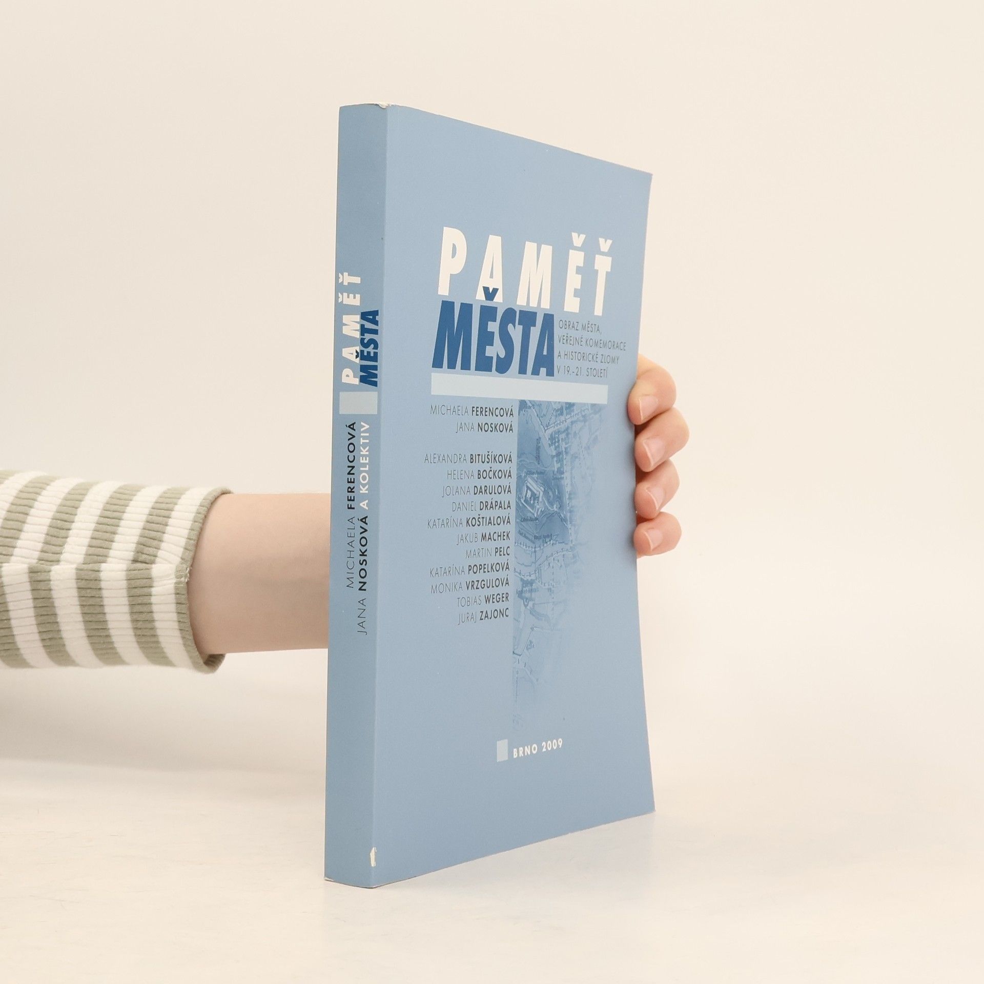 Paměť města