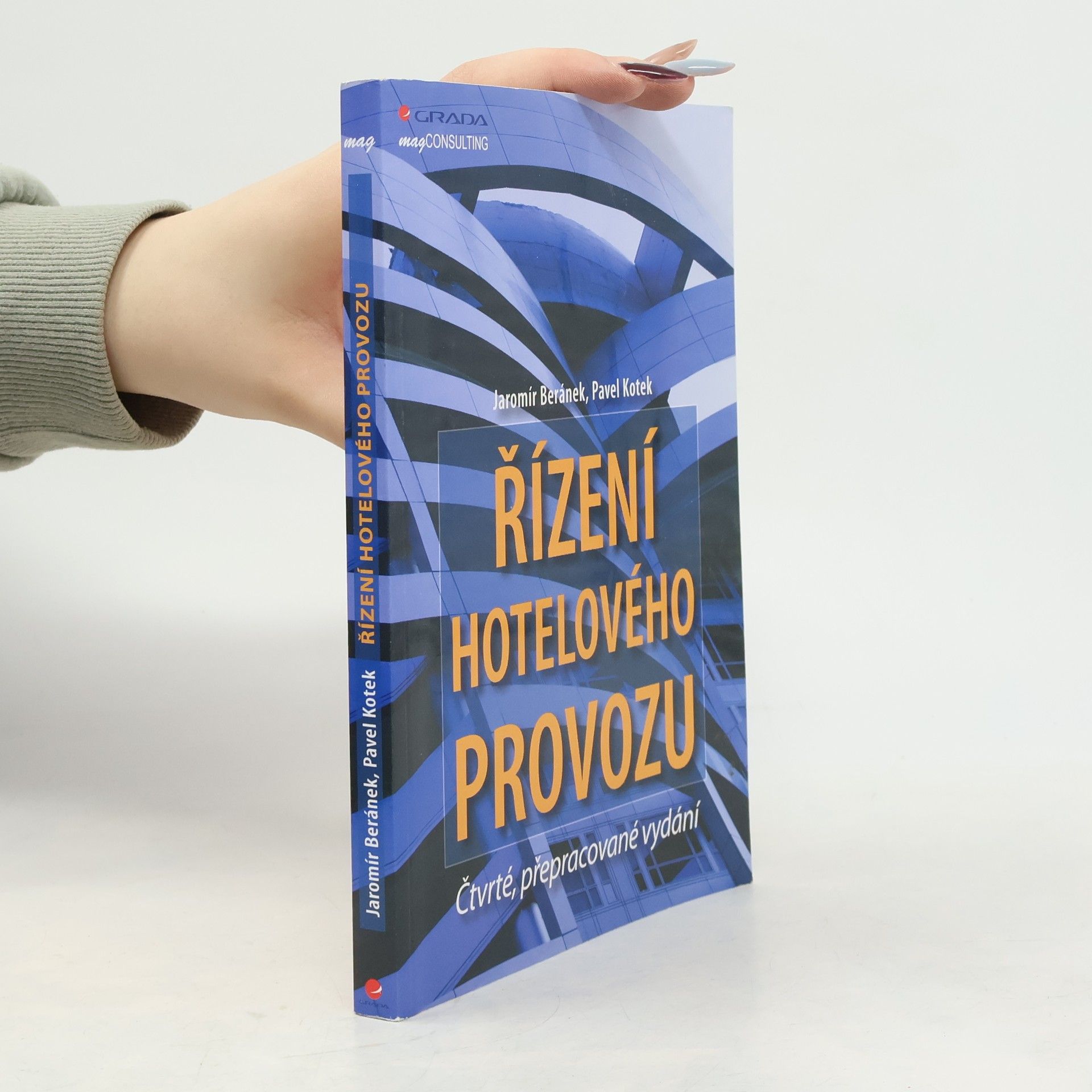 Řízení hotelového provozu