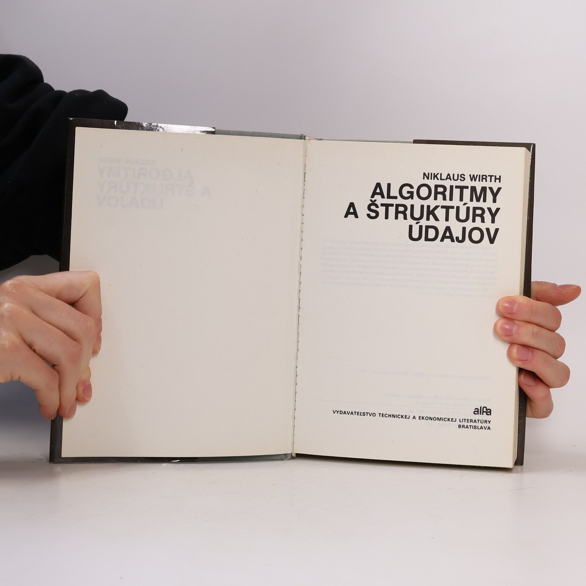 Niklaus Wirth Algoritmy a štruktúry údajov