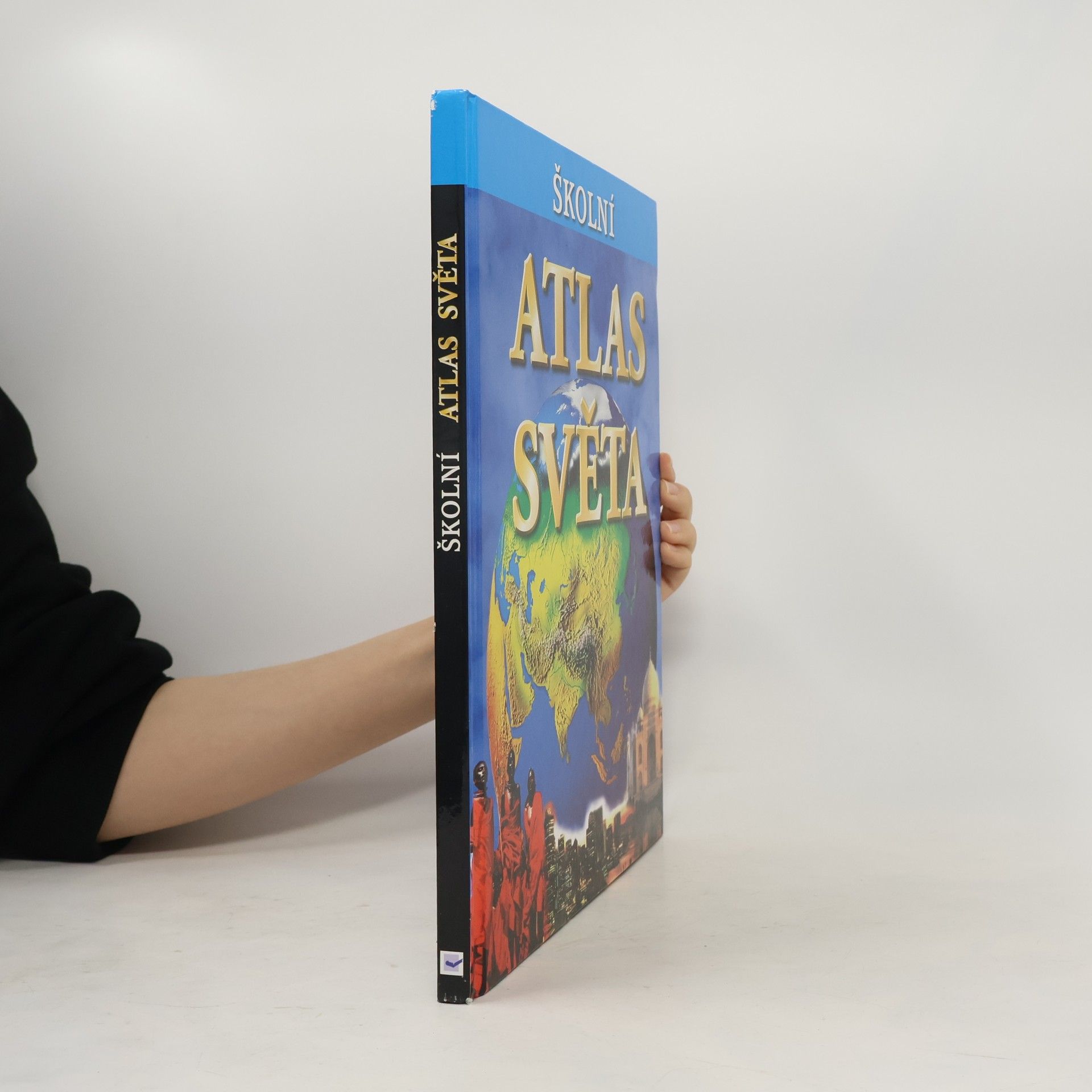 Philip Steele Školní atlas světa