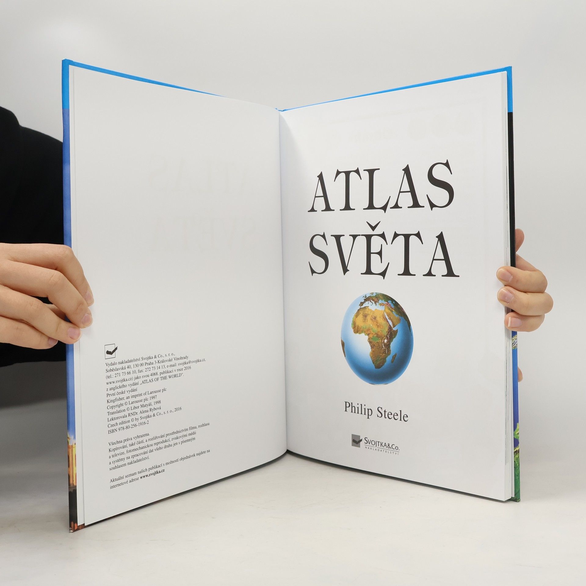 Philip Steele Školní atlas světa