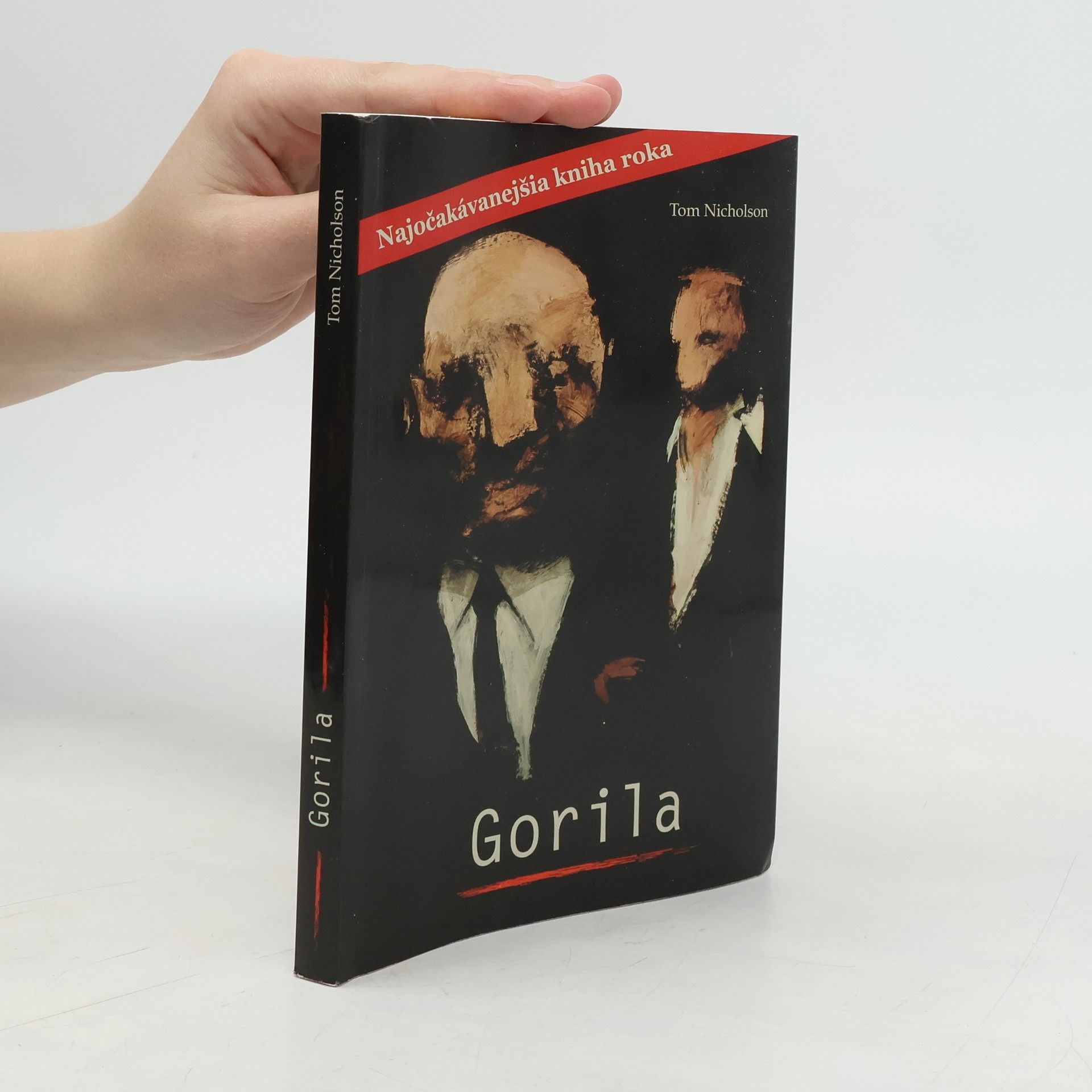 Tom Nicholson Gorila