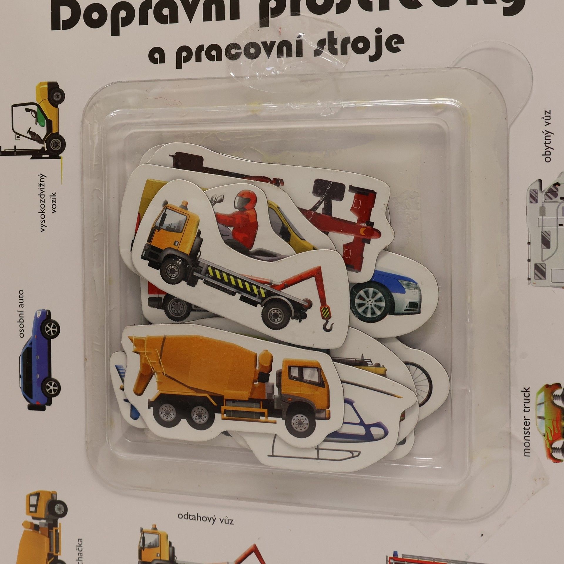 Autorenkollektiv Zábavné magnety. Dopravní prostředky a pracovní stroje