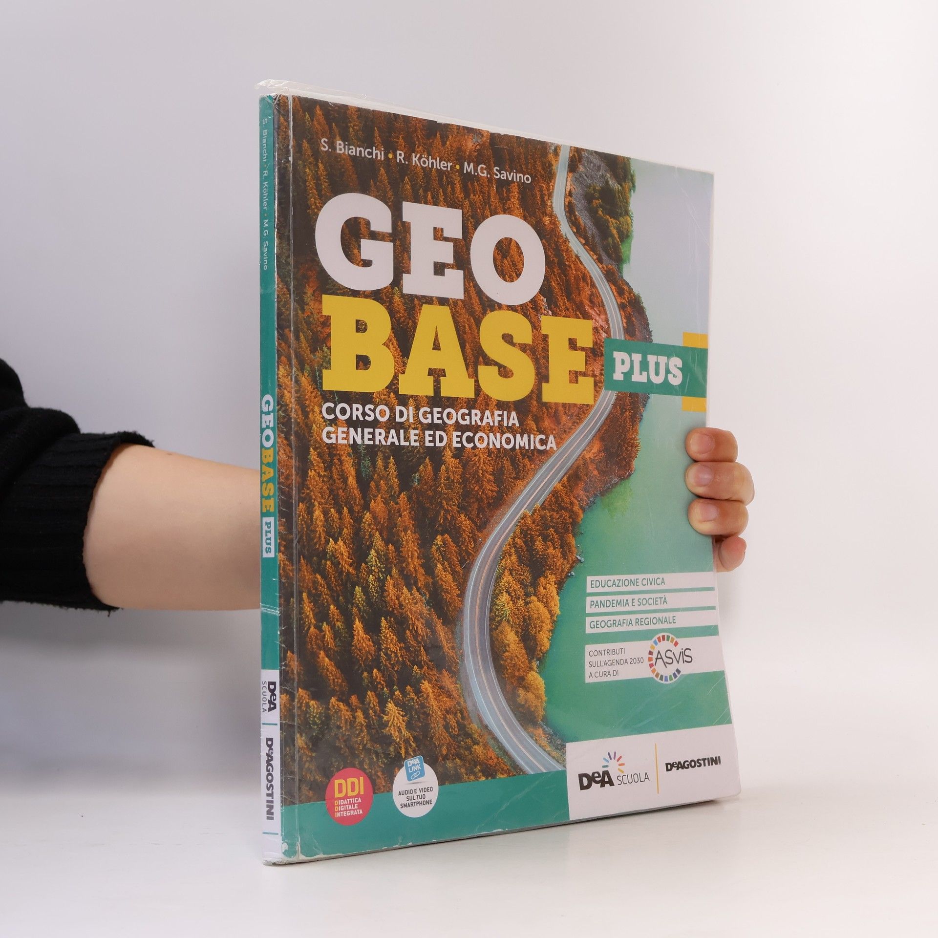 Maria Grazia Savino Geobase Plus. Corso di geografia generale ed economica