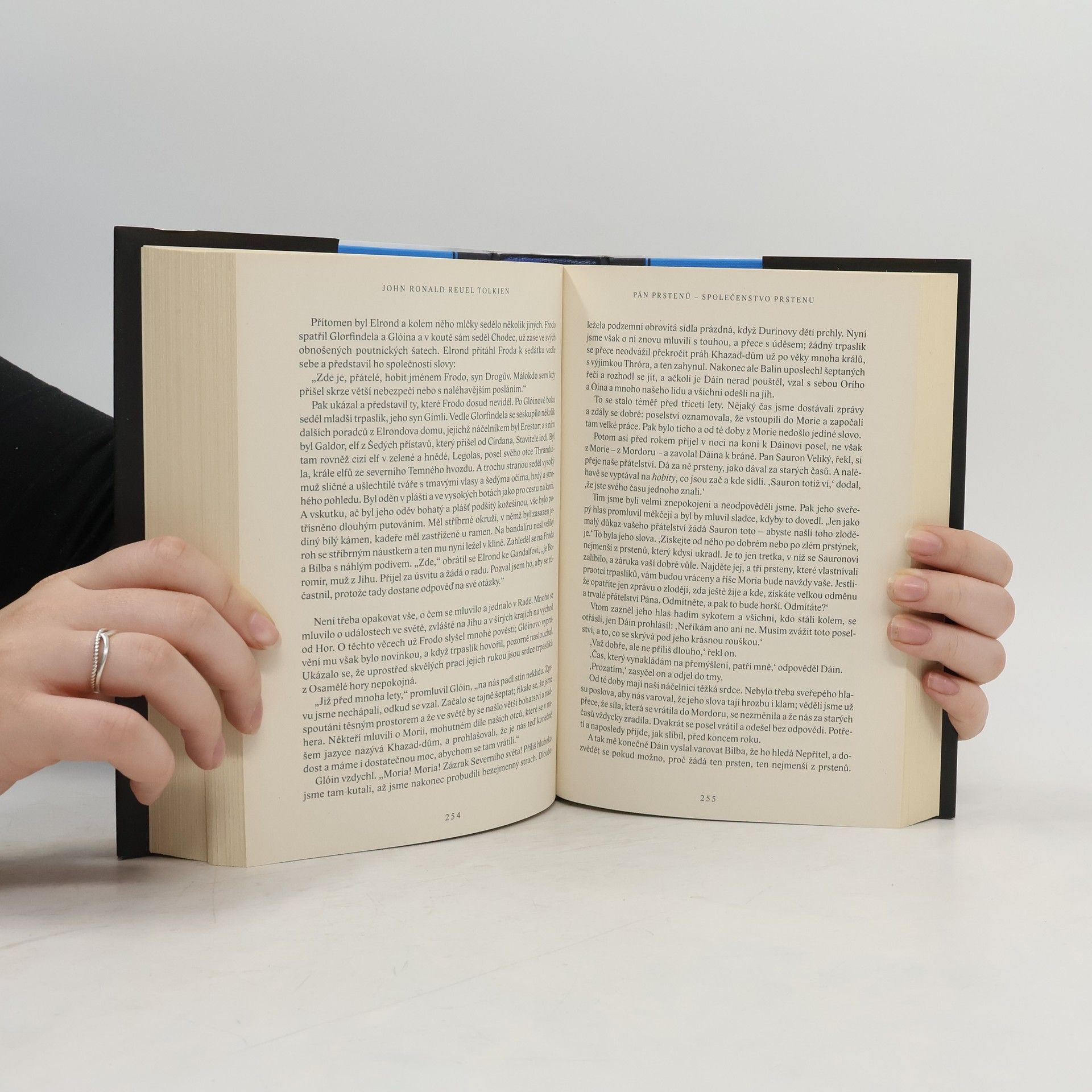 J. R. R. Tolkien Pán prstenů. Společenstvo prstenu