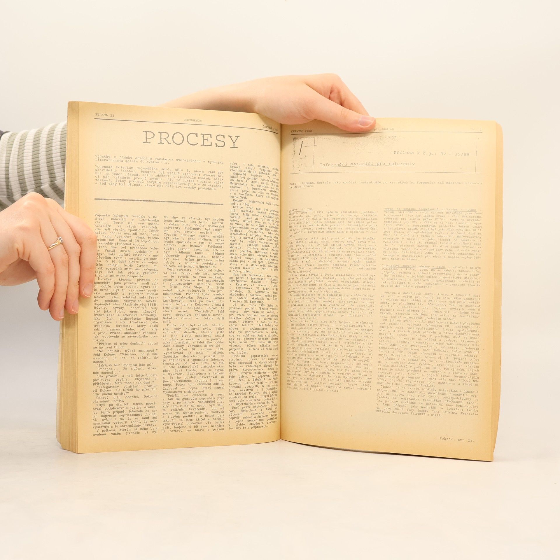 Kolektiv autorů Lidové noviny 1/1988