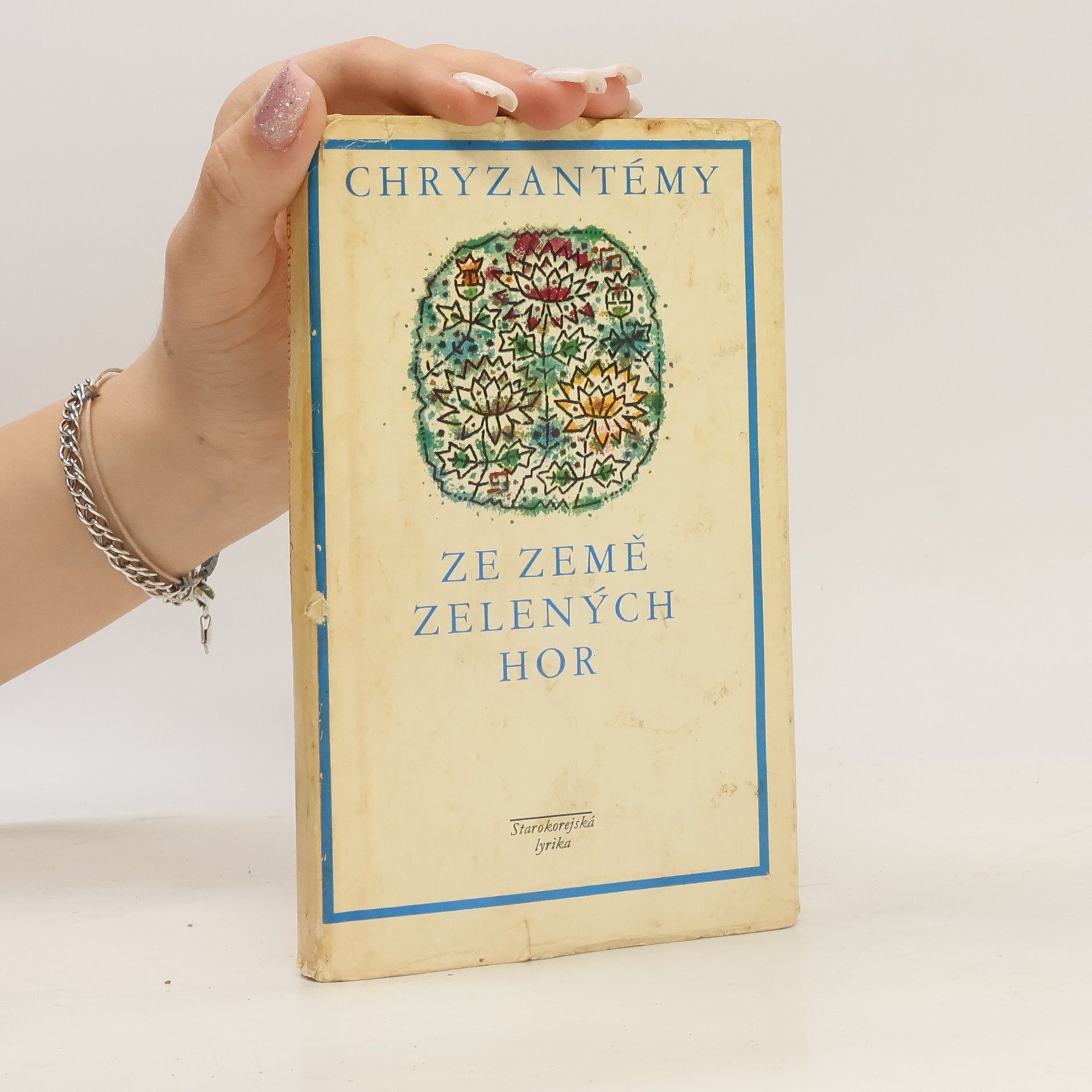 Chryzantémy ze země zelených hor