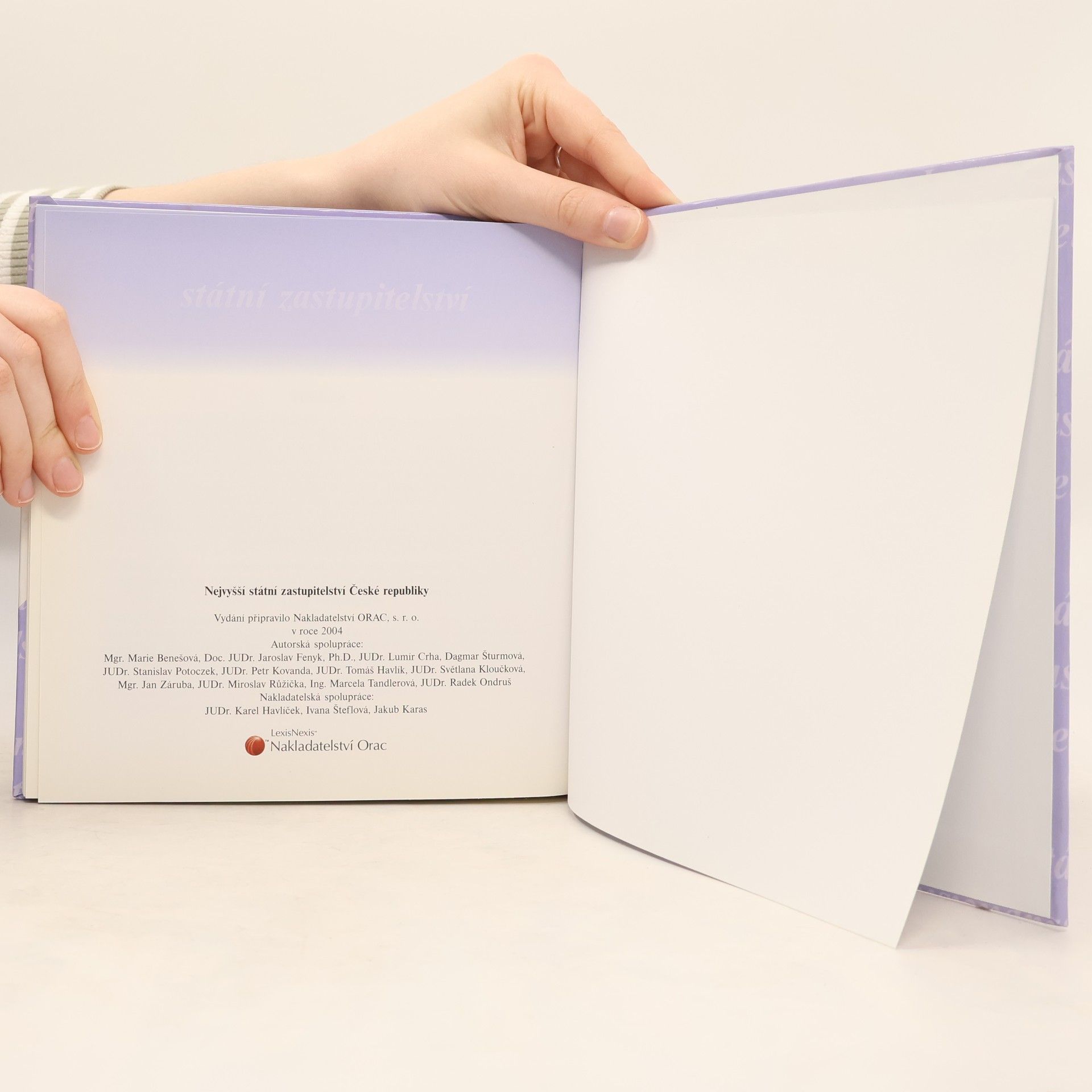 Autores varios Státní zastupitelství České republiky
