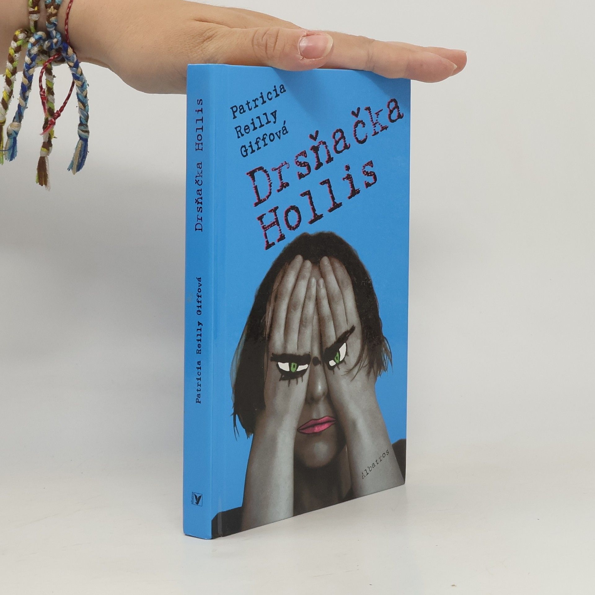 Patricia Reilly Giff Drsňačka Hollis