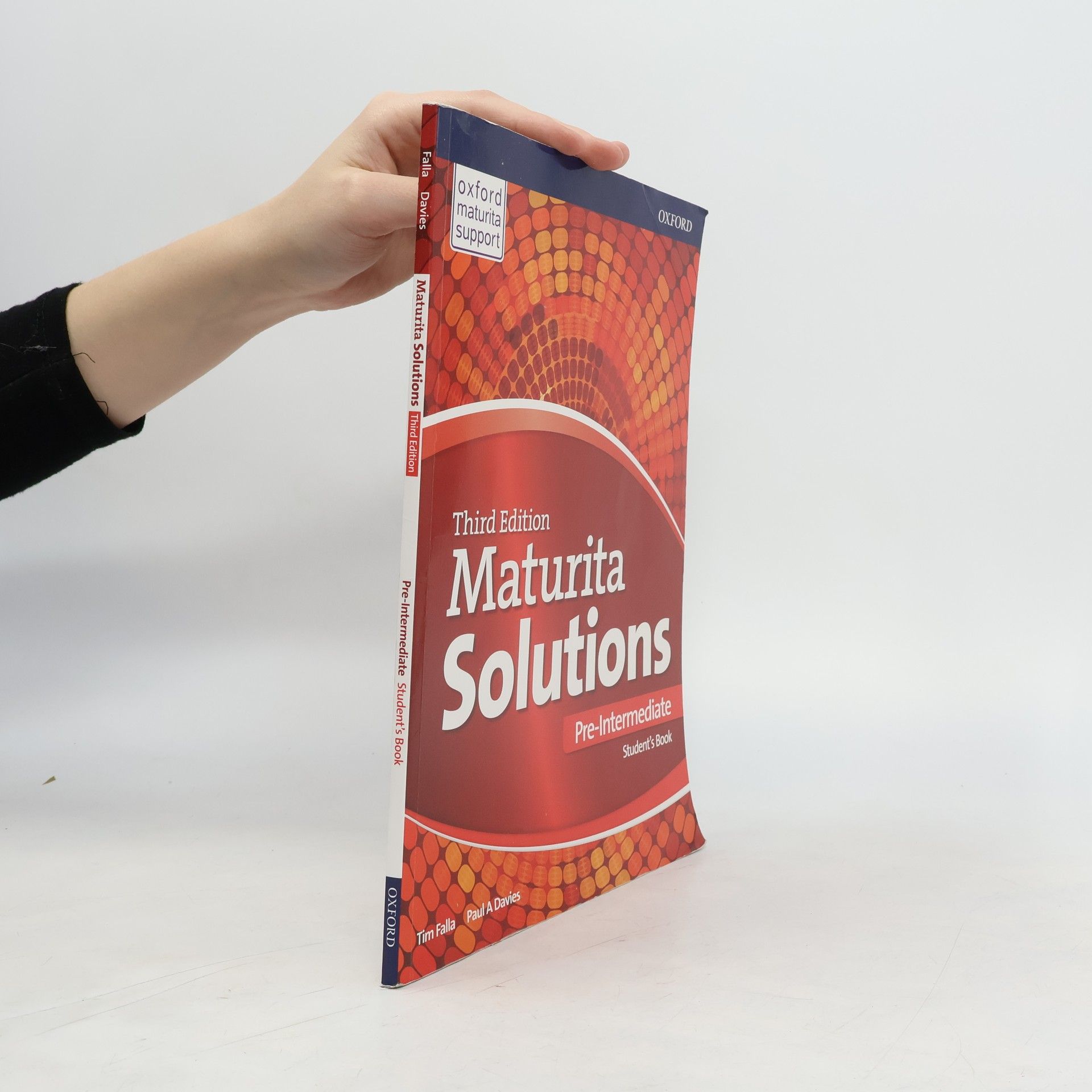 Paul A. Davies Maturita Solutions. Pre-Intermediate Student´s Book
