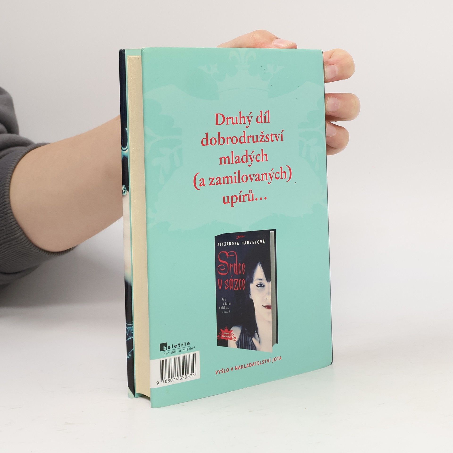 Alyxandra Harvey Krevní msta. Kronika Drakeových