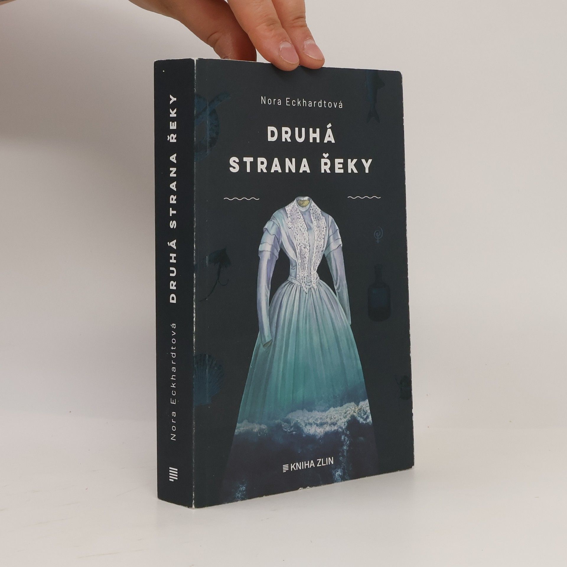 Nora Eckhardtová Druhá strana řeky