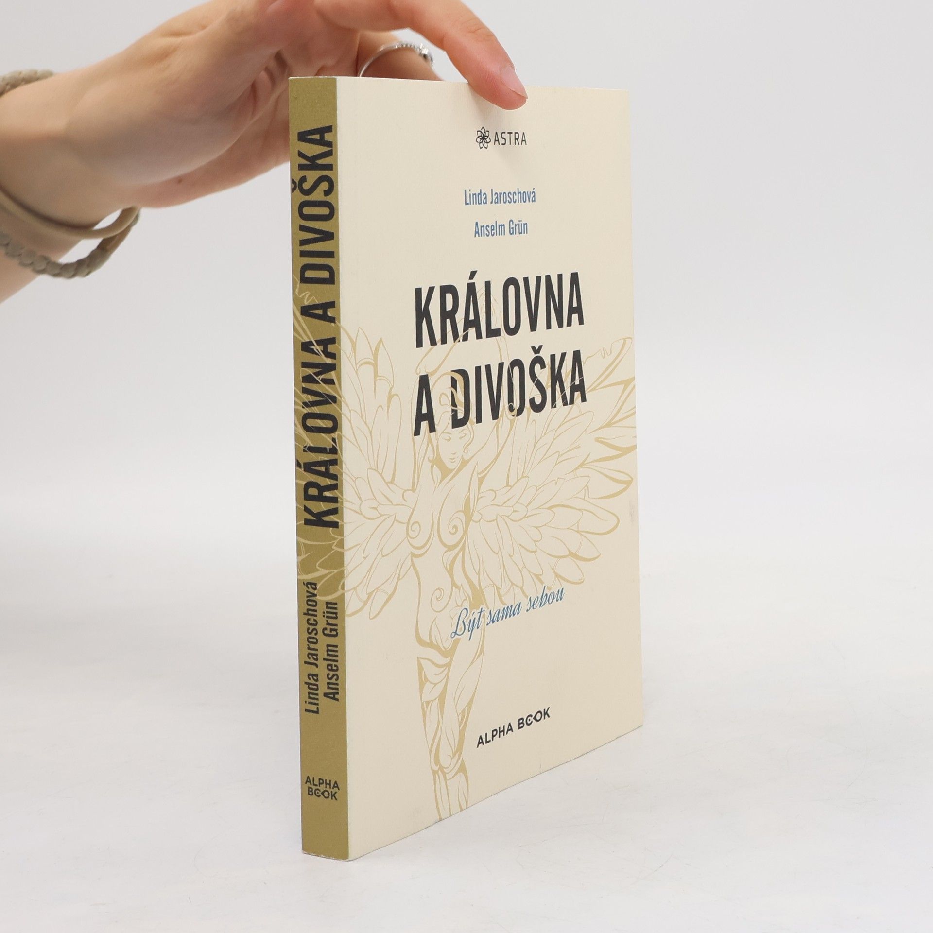 Linda Jarosch Královna a divoška