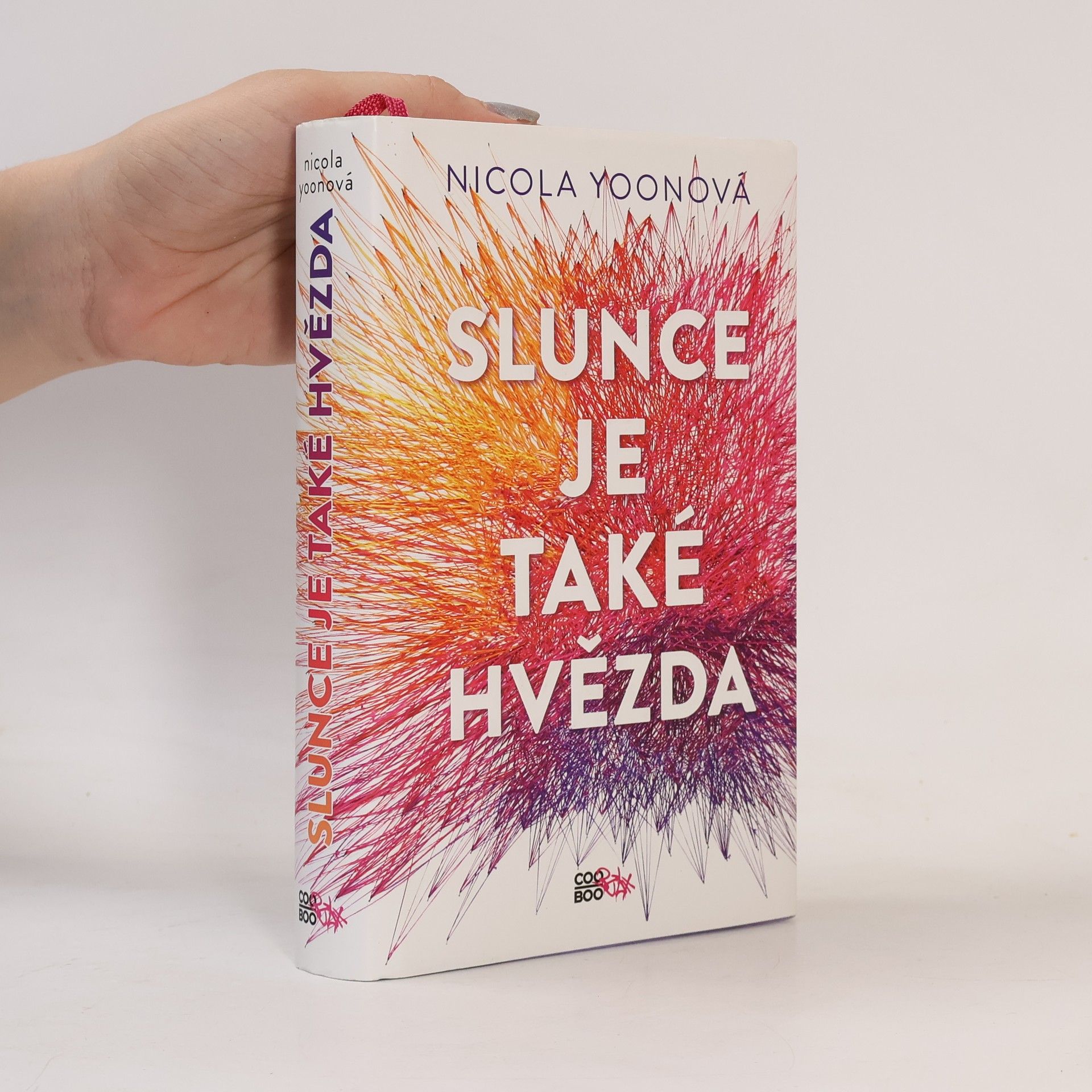 Nicola Yoon Slunce je také hvězda