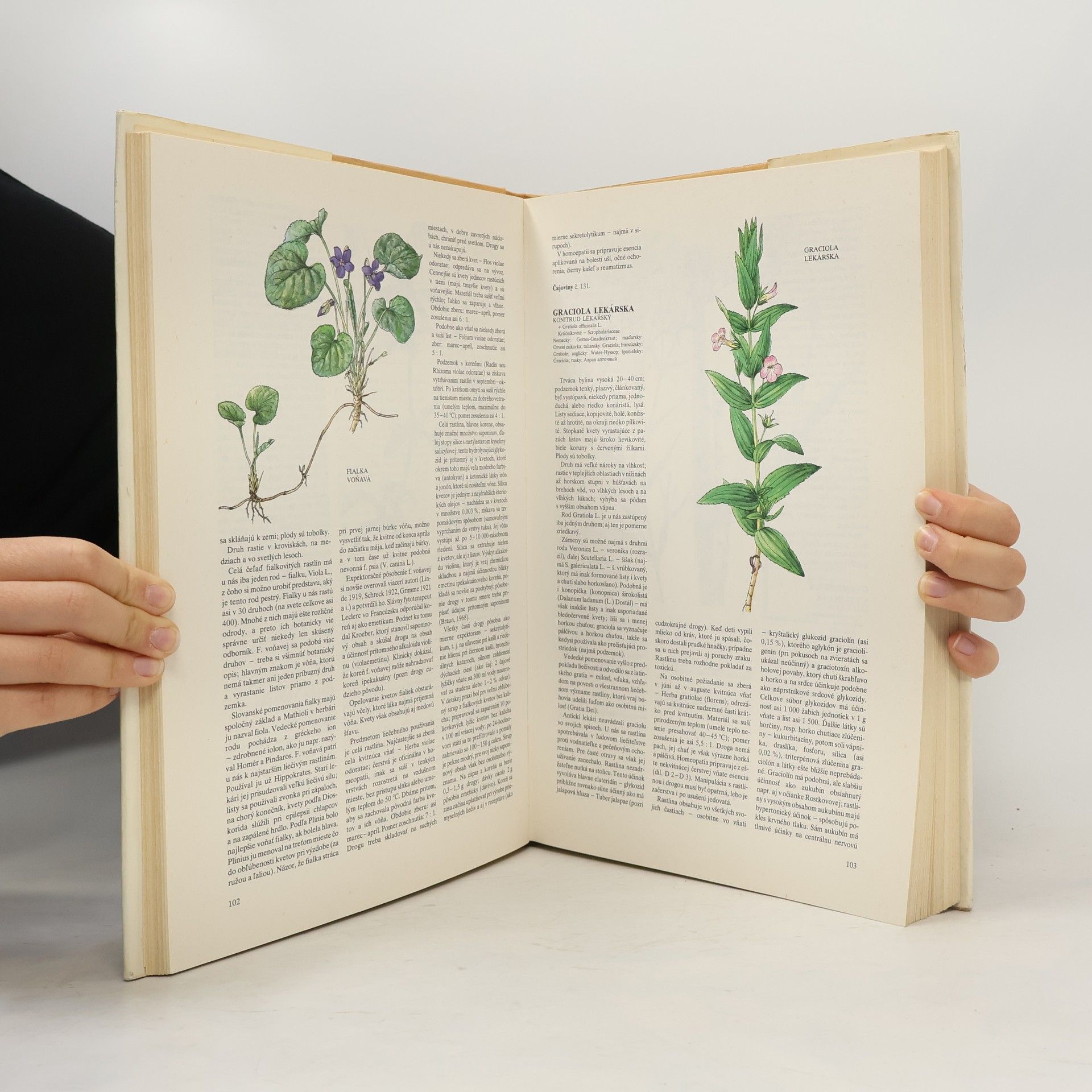 Jaroslav Kresánek Atlas liečivých rastlín a lesných plodov
