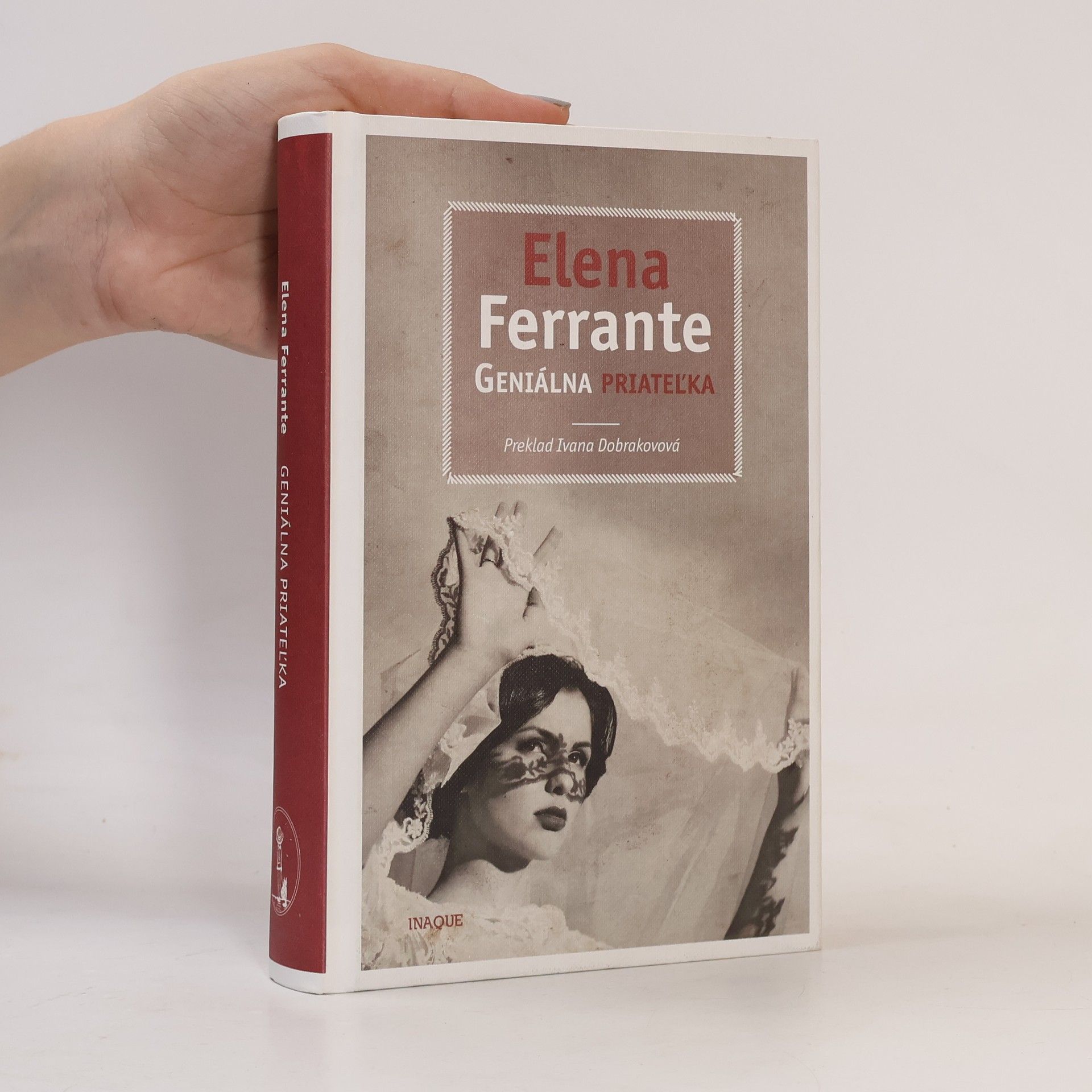 Elena Ferrante Geniálna priateľka