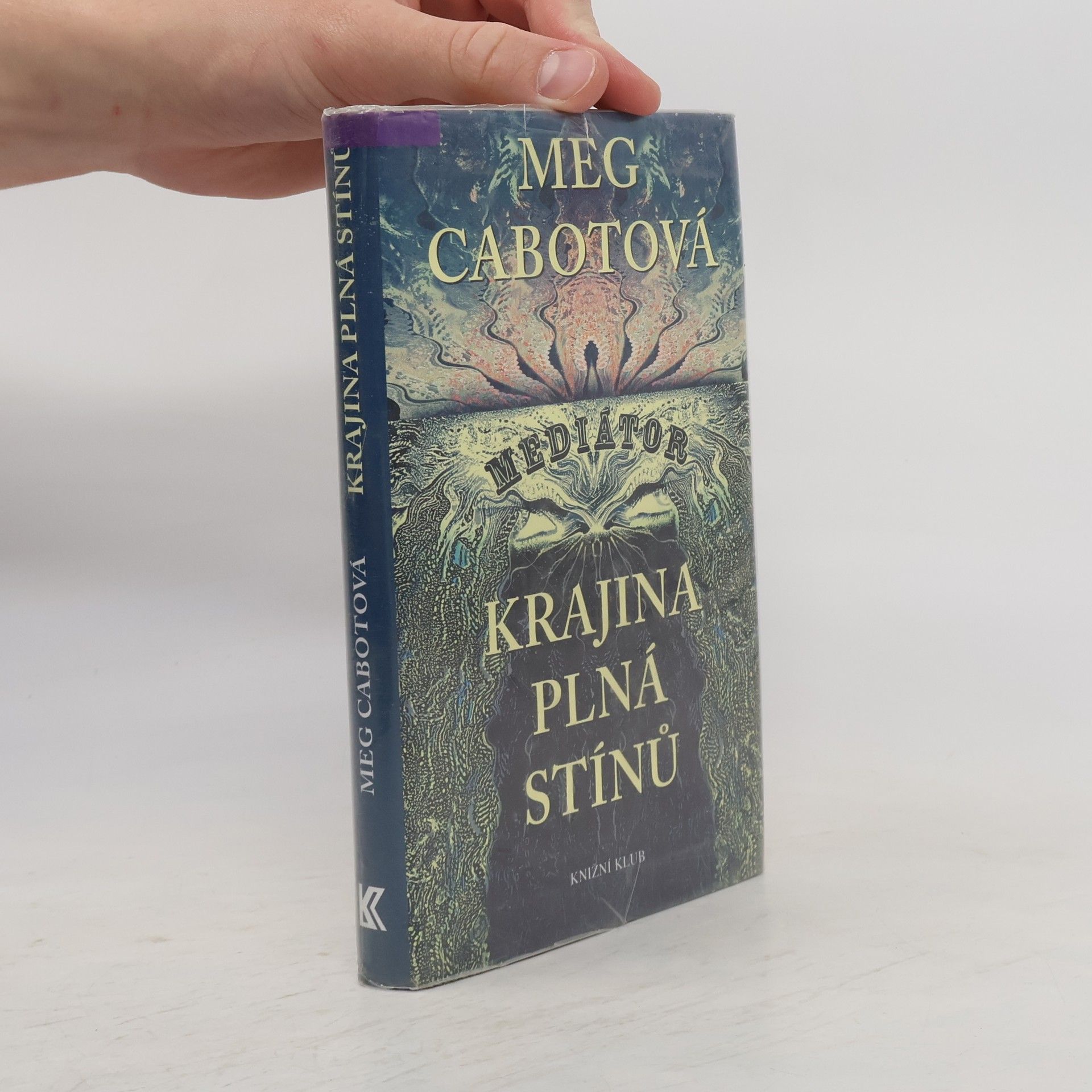 Meg Cabot Krajina plná stínů. Mediátor 1