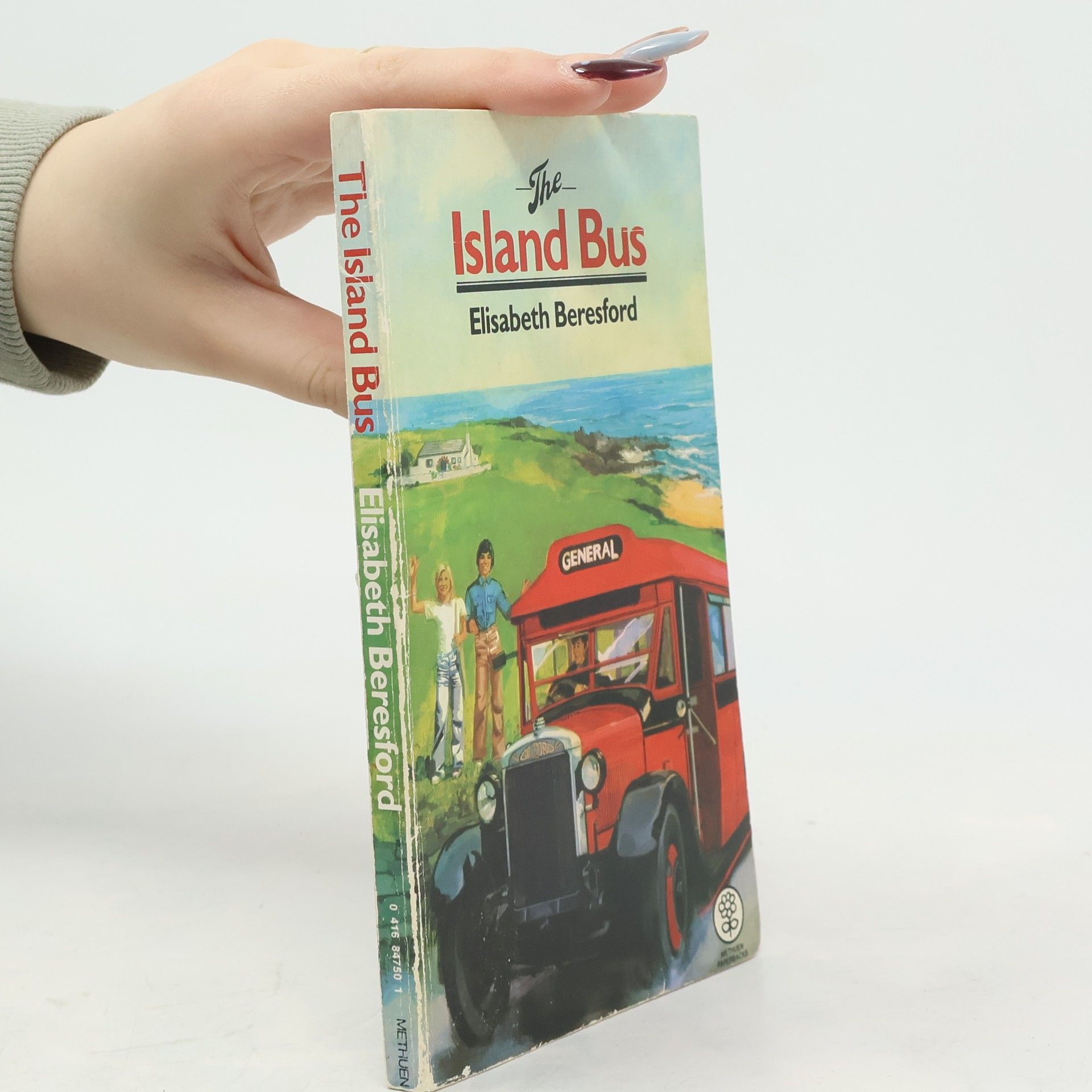 Elisabeth Beresford The Island Bus