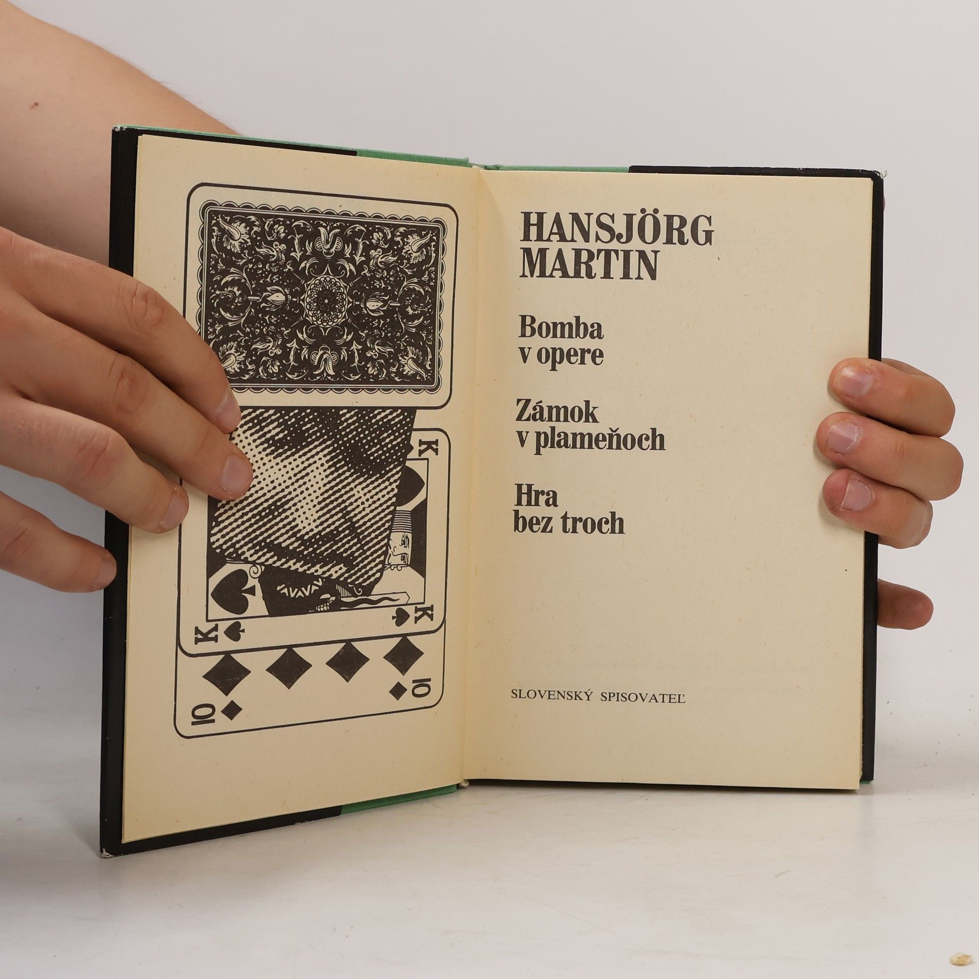 Martin Hansjörg Bomba v opere. Zámok v plameňoch. Hra bez troch