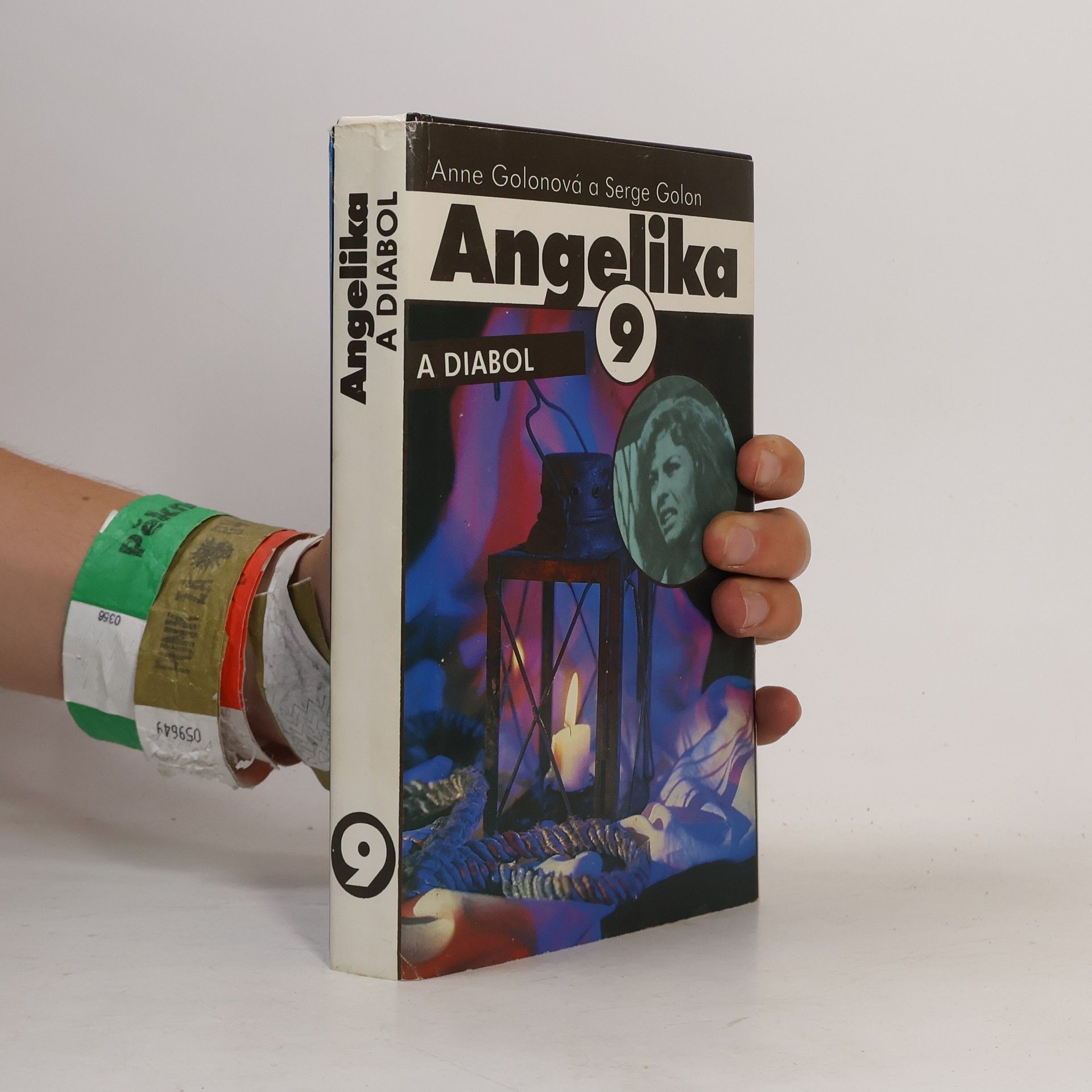 Anne Golon Angelika a diabol