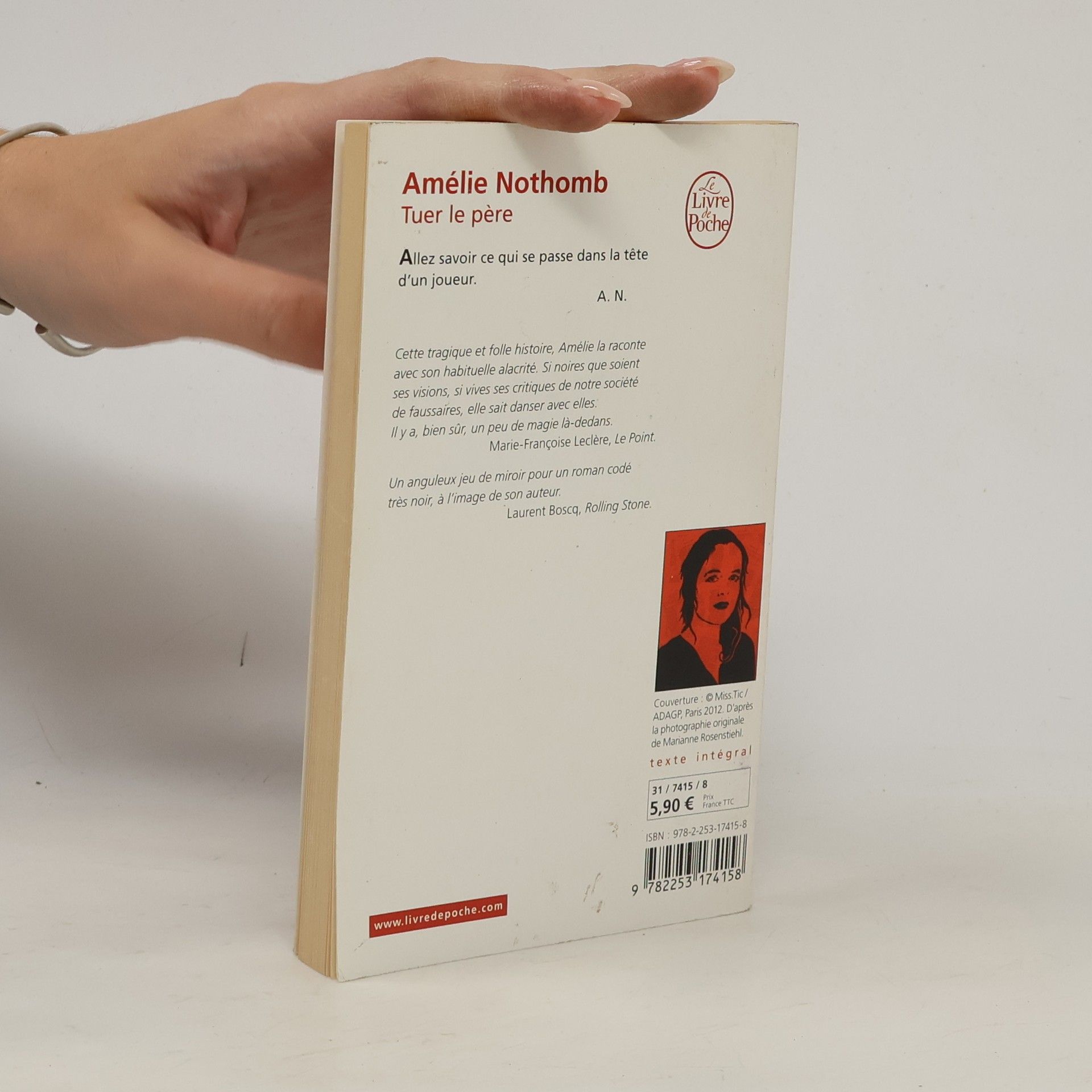 Amélie Nothomb Tuer le père