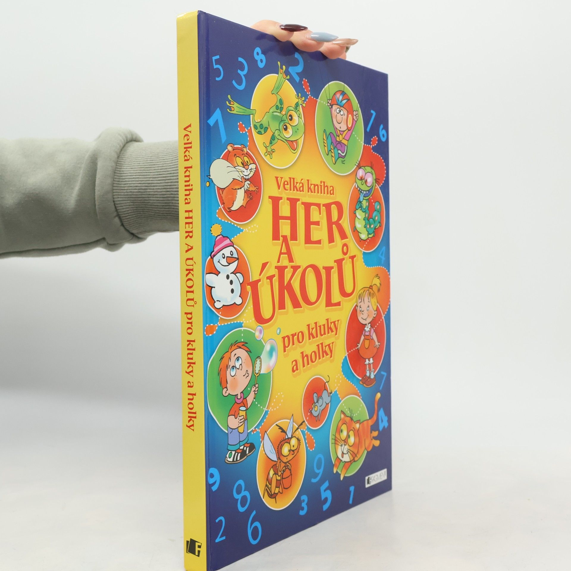 Kolektiv autorů Velká kniha her a úkolů pro kluky a holky