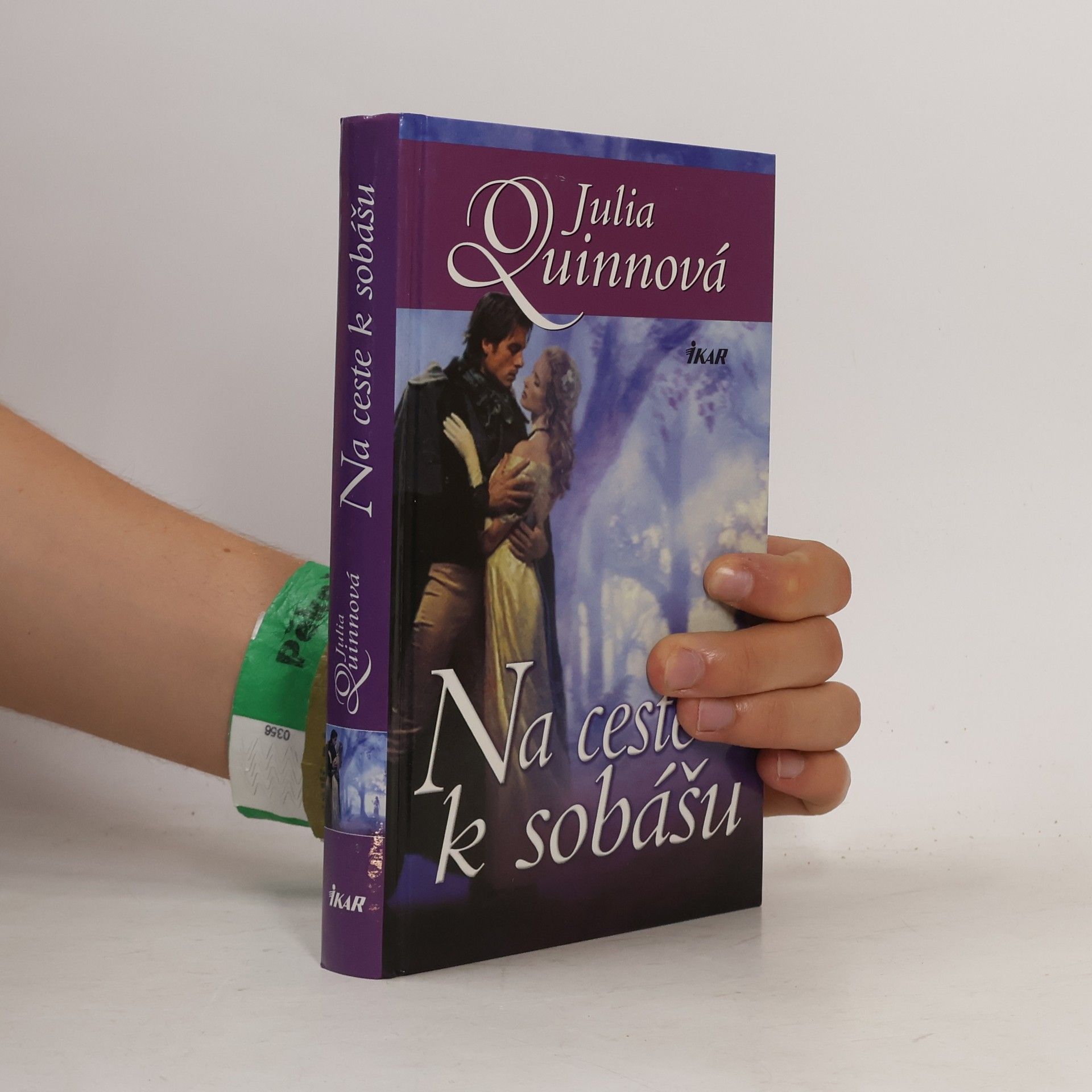 Julie Quinnová Na ceste k sobášu